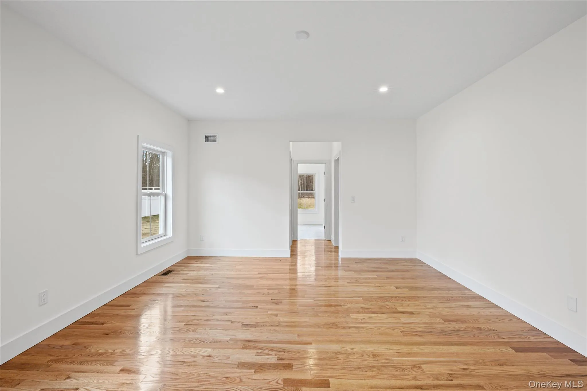 7 Jersey Avenue, Brookhaven, NY, 4 Bedrooms Bedrooms, 7 Rooms Rooms,2 BathroomsBathrooms,Residential,For Rent,Jersey,0,990098 7 Jersey Avenue, Brookhaven, NY, 4 Bedrooms Bedrooms, 7 Rooms Rooms,2 BathroomsBathrooms,Residential,For Rent,Jersey,0,990098