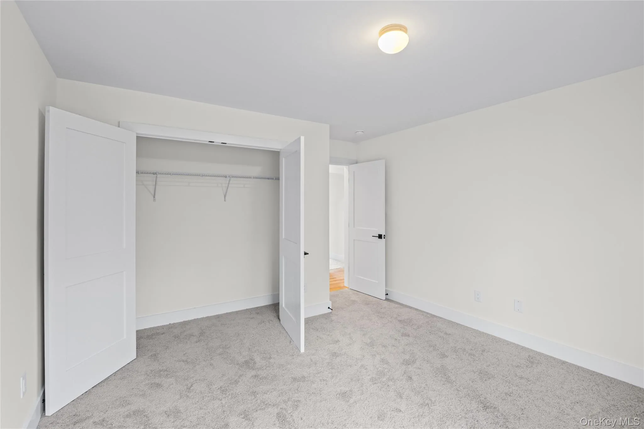 7 Jersey Avenue, Brookhaven, NY, 4 Bedrooms Bedrooms, 7 Rooms Rooms,2 BathroomsBathrooms,Residential,For Rent,Jersey,0,990098 7 Jersey Avenue, Brookhaven, NY, 4 Bedrooms Bedrooms, 7 Rooms Rooms,2 BathroomsBathrooms,Residential,For Rent,Jersey,0,990098