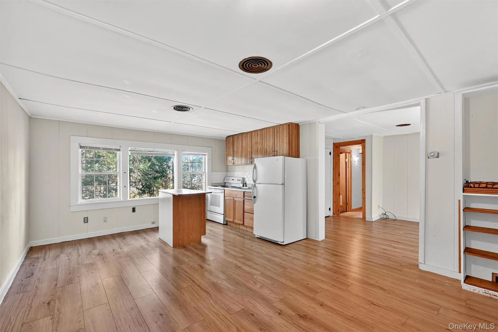 75 Old Minisink Trail, Goshen, NY, 6 Bedrooms Bedrooms, 12 Rooms Rooms,4 BathroomsBathrooms,Residential,For Rent,Old Minisink,0,990104 75 Old Minisink Trail, Goshen, NY, 6 Bedrooms Bedrooms, 12 Rooms Rooms,4 BathroomsBathrooms,Residential,For Rent,Old Minisink,0,990104