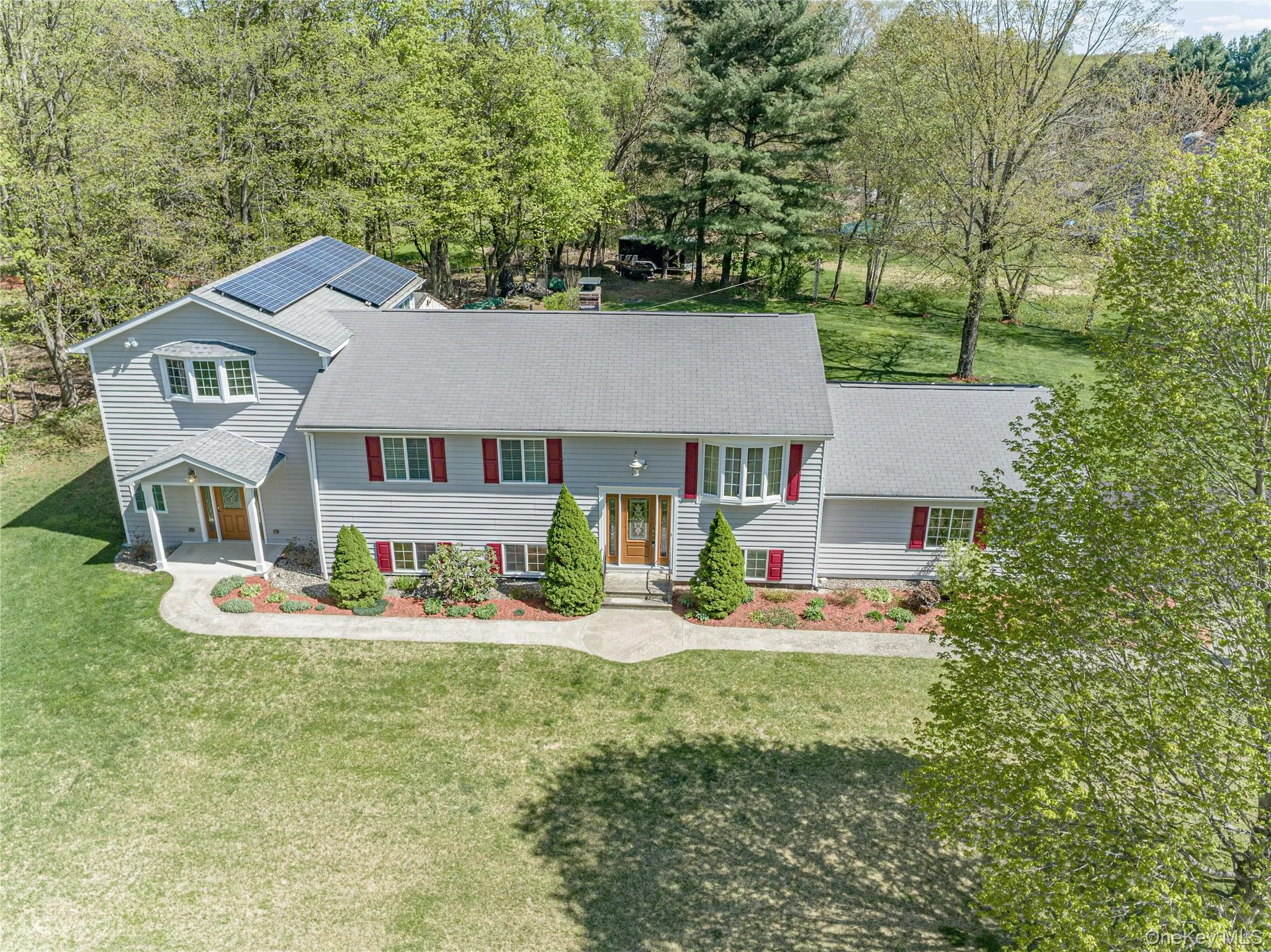 1 Paulette Lane, Wappinger, NY, 4 Bedrooms Bedrooms, 12 Rooms Rooms,3 BathroomsBathrooms,Residential,For Rent,Paulette,0,990113 1 Paulette Lane, Wappinger, NY, 4 Bedrooms Bedrooms, 12 Rooms Rooms,3 BathroomsBathrooms,Residential,For Rent,Paulette,0,990113