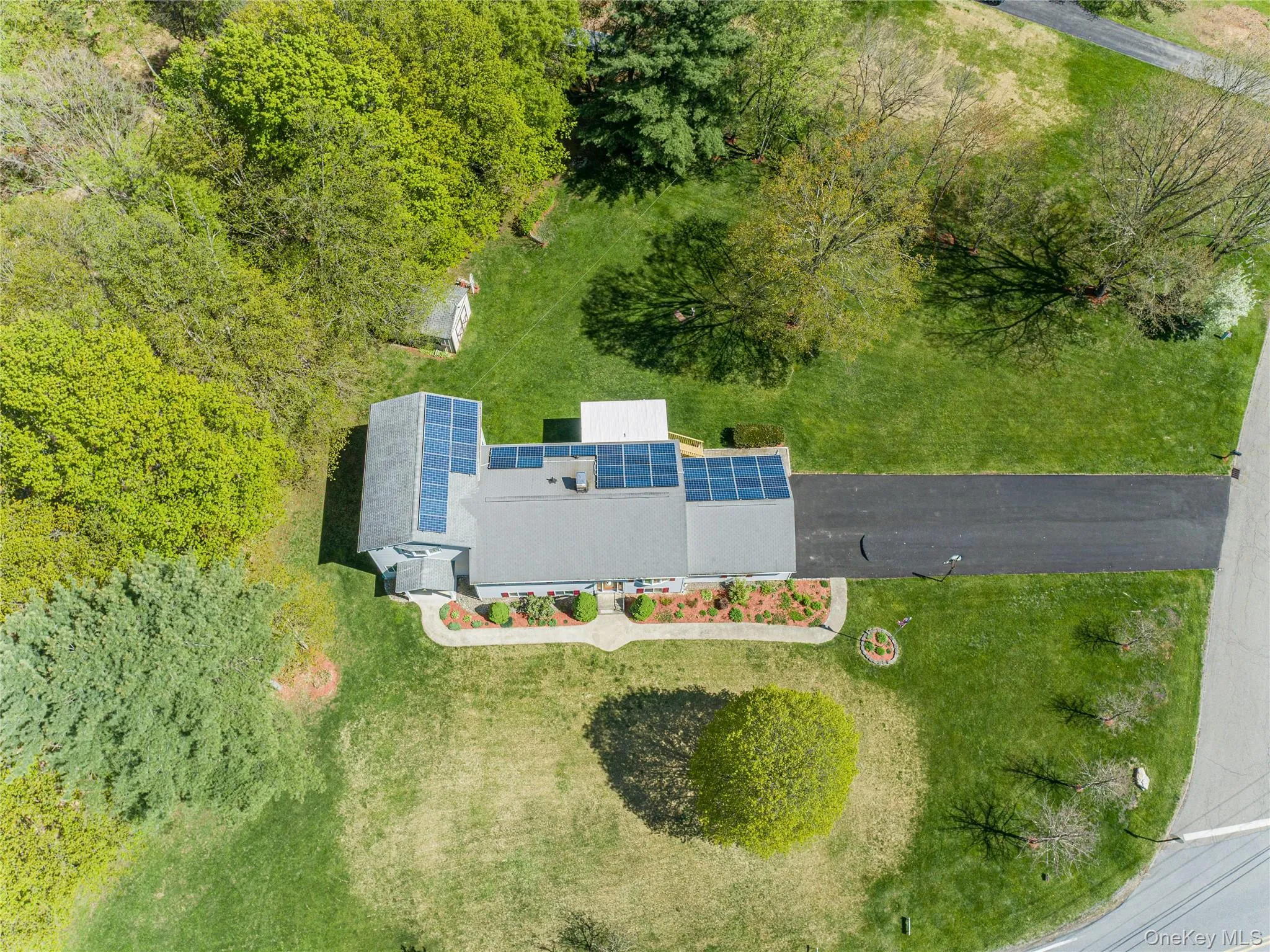 1 Paulette Lane, Wappinger, NY, 4 Bedrooms Bedrooms, 12 Rooms Rooms,3 BathroomsBathrooms,Residential,For Rent,Paulette,0,990113 1 Paulette Lane, Wappinger, NY, 4 Bedrooms Bedrooms, 12 Rooms Rooms,3 BathroomsBathrooms,Residential,For Rent,Paulette,0,990113
