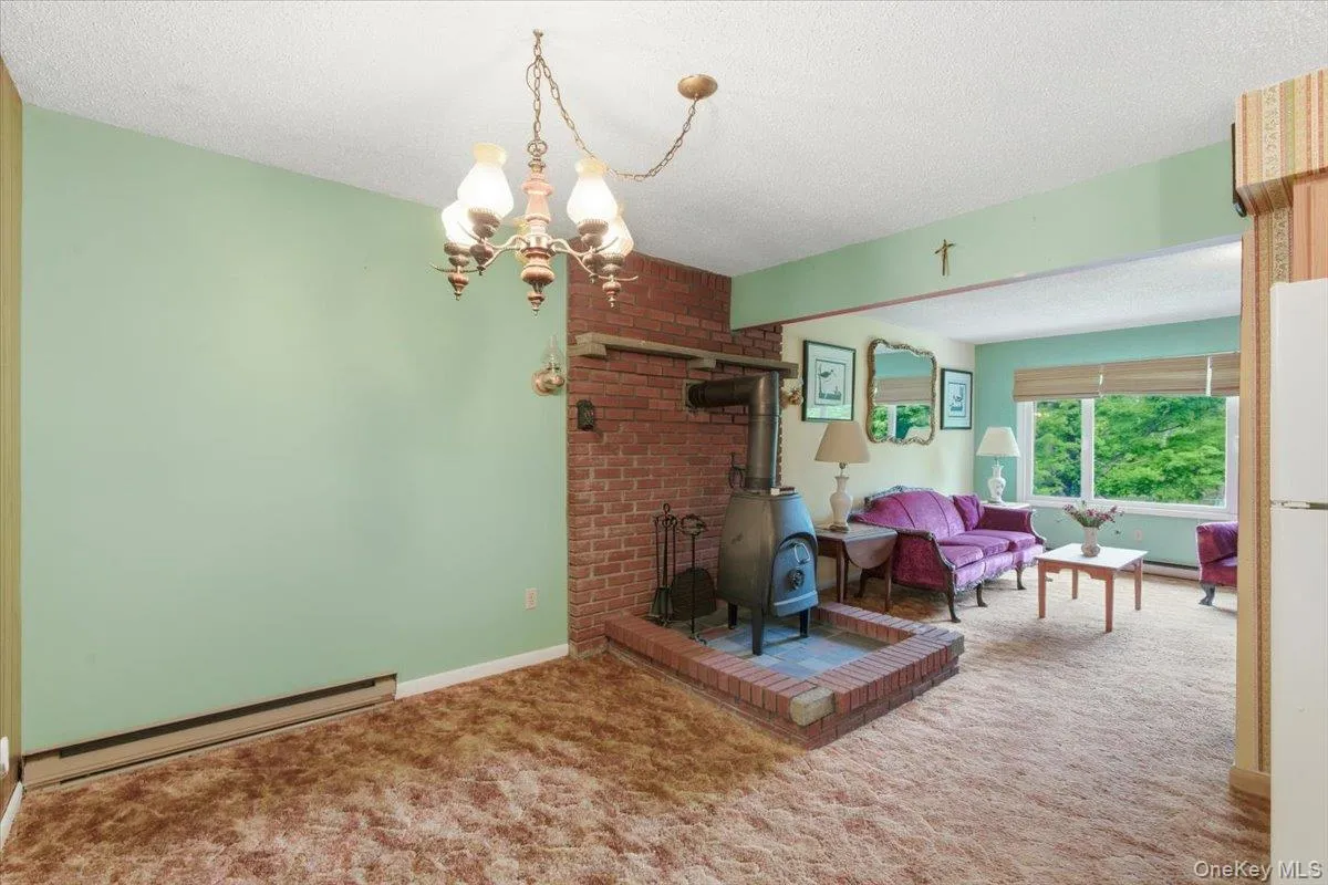 125 Reme Road, Lexington, NY, 3 Bedrooms Bedrooms, 10 Rooms Rooms,1 BathroomBathrooms,Residential,For Rent,Reme,0,990123 125 Reme Road, Lexington, NY, 3 Bedrooms Bedrooms, 10 Rooms Rooms,1 BathroomBathrooms,Residential,For Rent,Reme,0,990123