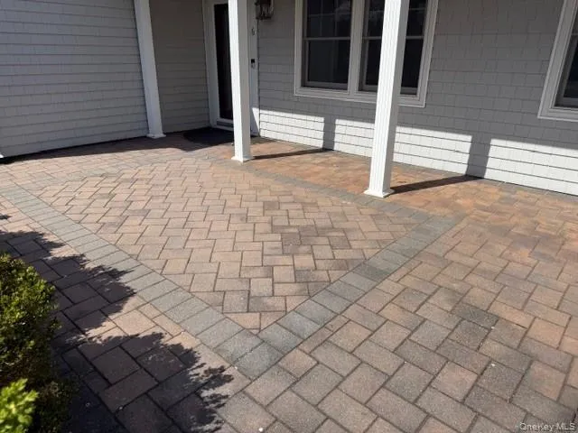 6 Hillview Court, Smithtown, NY, 3 Bedrooms Bedrooms, 8 Rooms Rooms,2 BathroomsBathrooms,Residential Lease,For Rent,Hillview,0,990124 6 Hillview Court, Smithtown, NY, 3 Bedrooms Bedrooms, 8 Rooms Rooms,2 BathroomsBathrooms,Residential Lease,For Rent,Hillview,0,990124