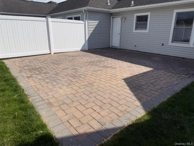 6 Hillview Court, Smithtown, NY, 3 Bedrooms Bedrooms, 8 Rooms Rooms,2 BathroomsBathrooms,Residential Lease,For Rent,Hillview,0,990124 6 Hillview Court, Smithtown, NY, 3 Bedrooms Bedrooms, 8 Rooms Rooms,2 BathroomsBathrooms,Residential Lease,For Rent,Hillview,0,990124