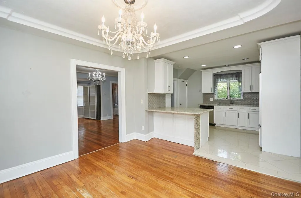 14 Redbrook Road, North Hempstead, NY, 3 Bedrooms Bedrooms, 9 Rooms Rooms,2 BathroomsBathrooms,Residential Lease,For Rent,Redbrook,0,990125 14 Redbrook Road, North Hempstead, NY, 3 Bedrooms Bedrooms, 9 Rooms Rooms,2 BathroomsBathrooms,Residential Lease,For Rent,Redbrook,0,990125