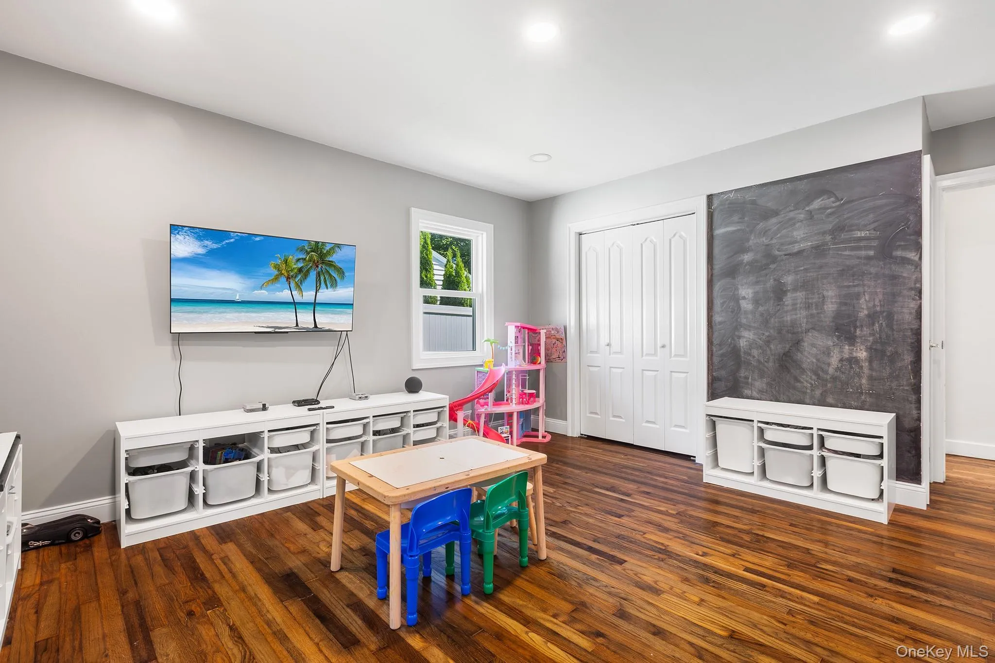 14 Edsall Avenue, Clarkstown, NY, 5 Bedrooms Bedrooms, 8 Rooms Rooms,2 BathroomsBathrooms,Residential,For Rent,Edsall,0,990139 14 Edsall Avenue, Clarkstown, NY, 5 Bedrooms Bedrooms, 8 Rooms Rooms,2 BathroomsBathrooms,Residential,For Rent,Edsall,0,990139