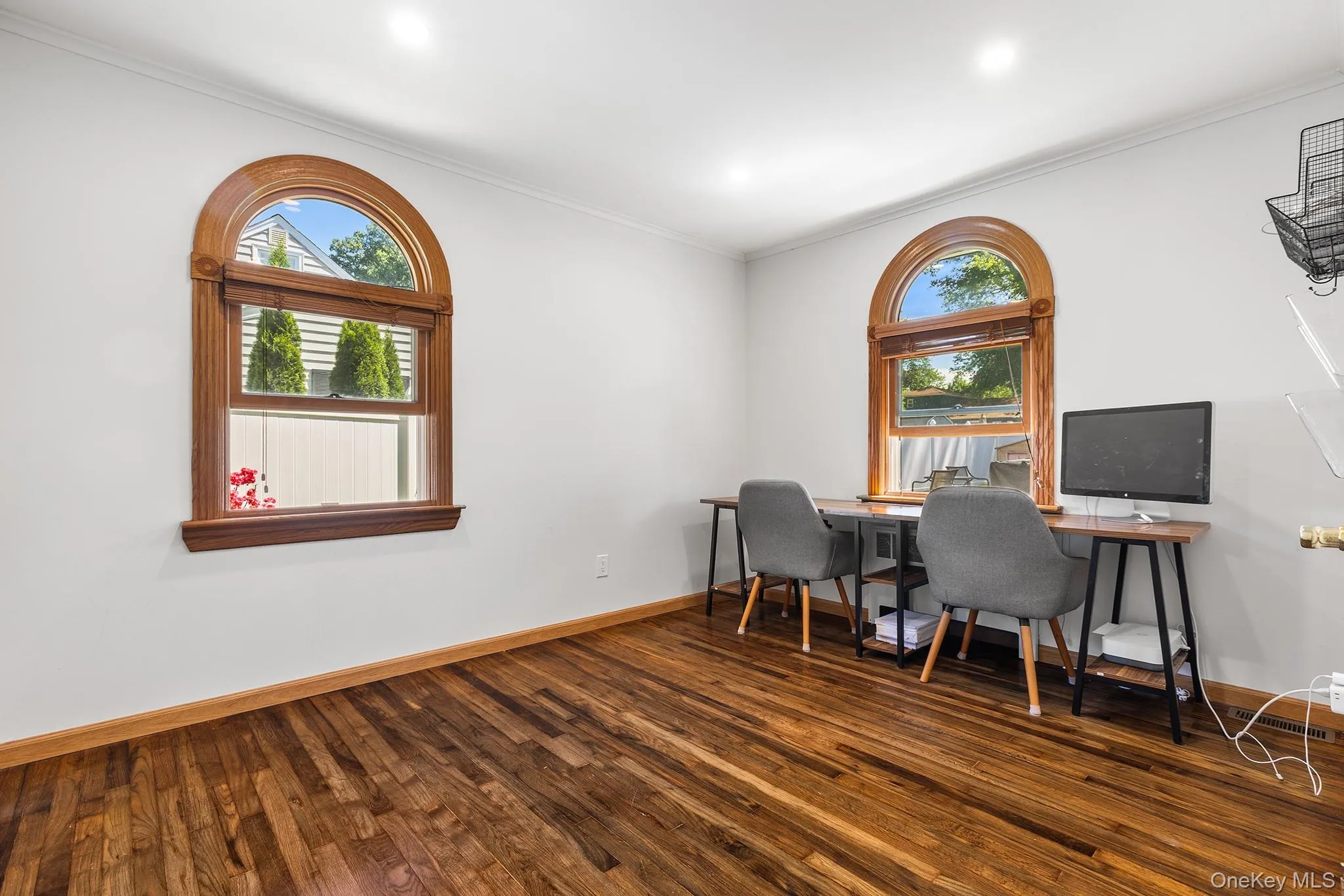 14 Edsall Avenue, Clarkstown, NY, 5 Bedrooms Bedrooms, 8 Rooms Rooms,2 BathroomsBathrooms,Residential,For Rent,Edsall,0,990139 14 Edsall Avenue, Clarkstown, NY, 5 Bedrooms Bedrooms, 8 Rooms Rooms,2 BathroomsBathrooms,Residential,For Rent,Edsall,0,990139