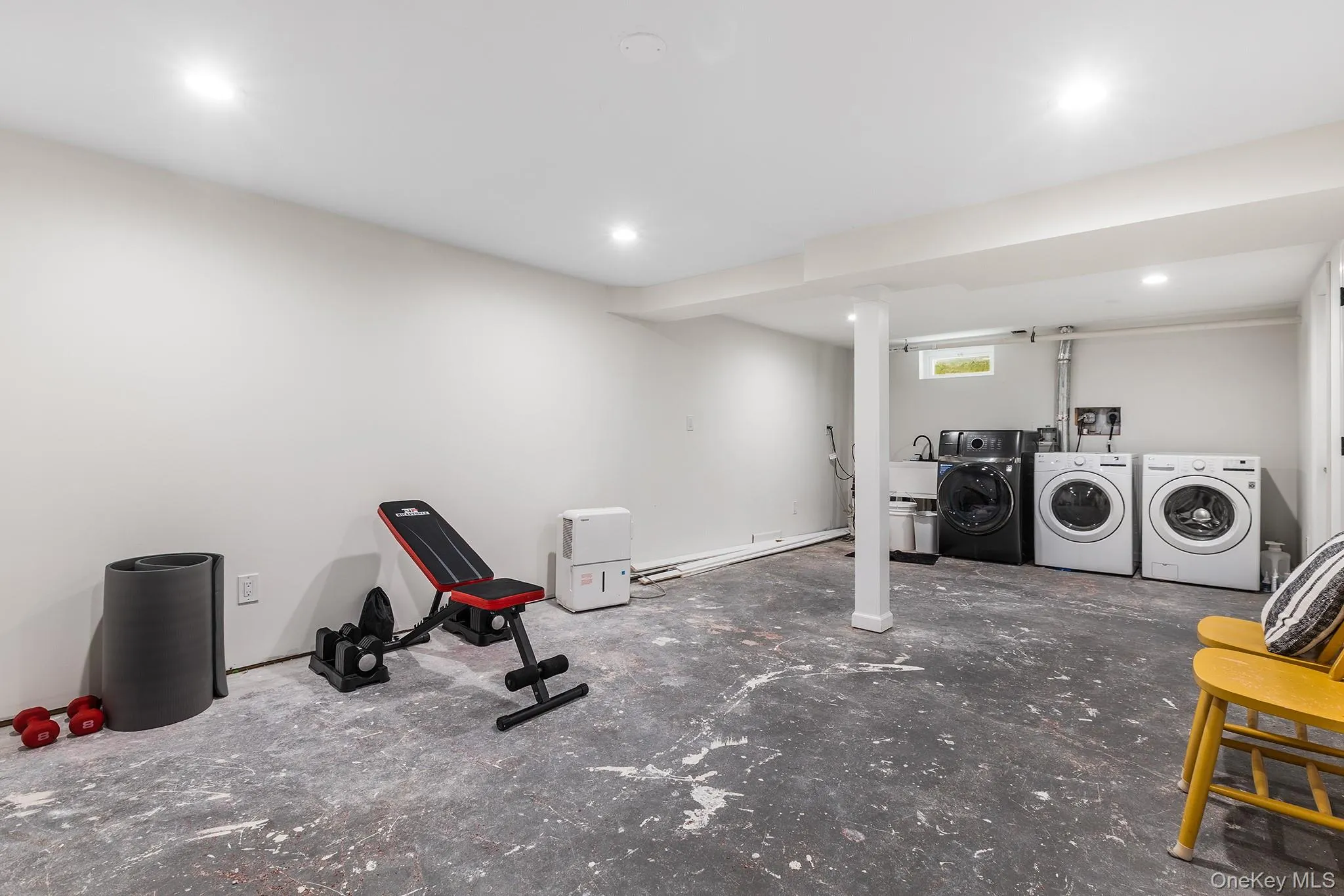 14 Edsall Avenue, Clarkstown, NY, 5 Bedrooms Bedrooms, 8 Rooms Rooms,2 BathroomsBathrooms,Residential,For Rent,Edsall,0,990139 14 Edsall Avenue, Clarkstown, NY, 5 Bedrooms Bedrooms, 8 Rooms Rooms,2 BathroomsBathrooms,Residential,For Rent,Edsall,0,990139