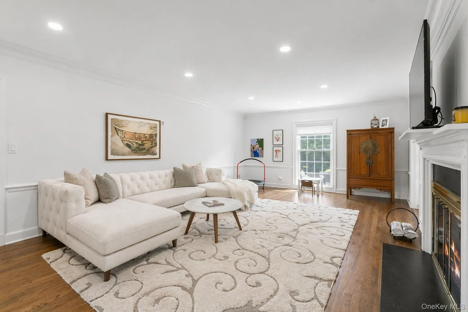 8 Church Lane, Scarsdale, NY, 5 Bedrooms Bedrooms, 12 Rooms Rooms,3 BathroomsBathrooms,Residential Lease,For Rent,Church,0,990140 8 Church Lane, Scarsdale, NY, 5 Bedrooms Bedrooms, 12 Rooms Rooms,3 BathroomsBathrooms,Residential Lease,For Rent,Church,0,990140