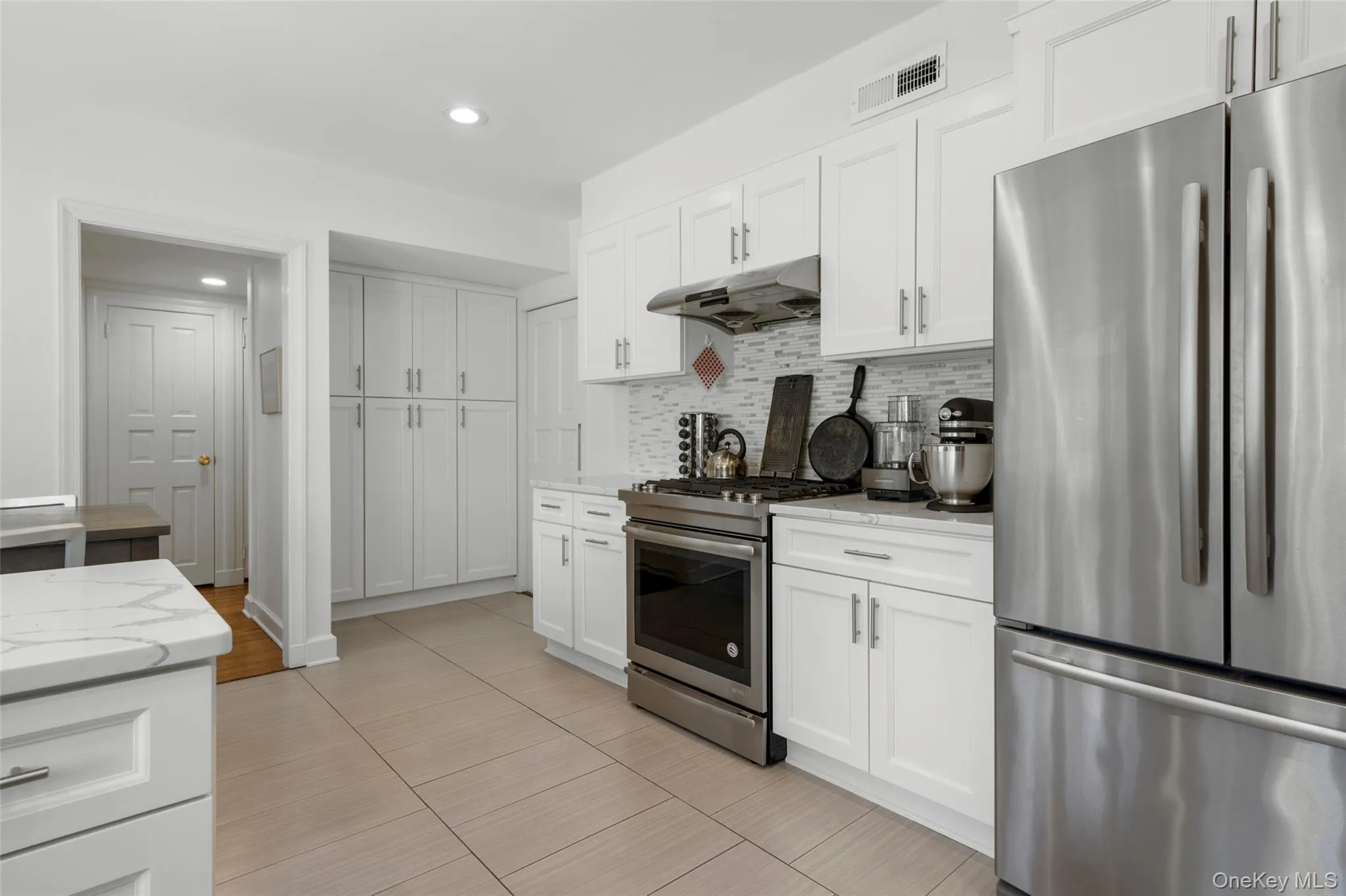 8 Church Lane, Scarsdale, NY, 5 Bedrooms Bedrooms, 12 Rooms Rooms,3 BathroomsBathrooms,Residential Lease,For Rent,Church,0,990140 8 Church Lane, Scarsdale, NY, 5 Bedrooms Bedrooms, 12 Rooms Rooms,3 BathroomsBathrooms,Residential Lease,For Rent,Church,0,990140