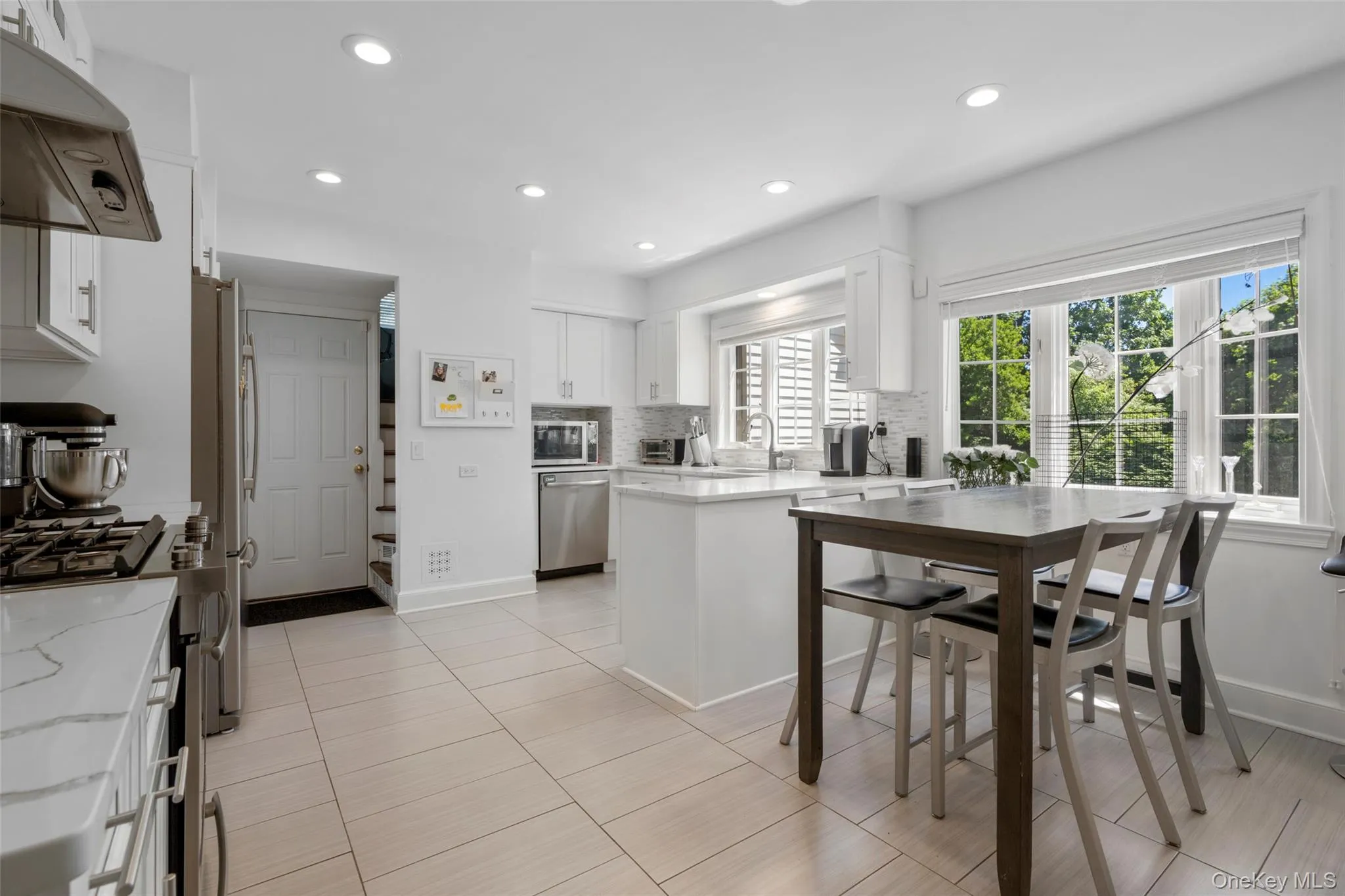 8 Church Lane, Scarsdale, NY, 5 Bedrooms Bedrooms, 12 Rooms Rooms,3 BathroomsBathrooms,Residential Lease,For Rent,Church,0,990140 8 Church Lane, Scarsdale, NY, 5 Bedrooms Bedrooms, 12 Rooms Rooms,3 BathroomsBathrooms,Residential Lease,For Rent,Church,0,990140
