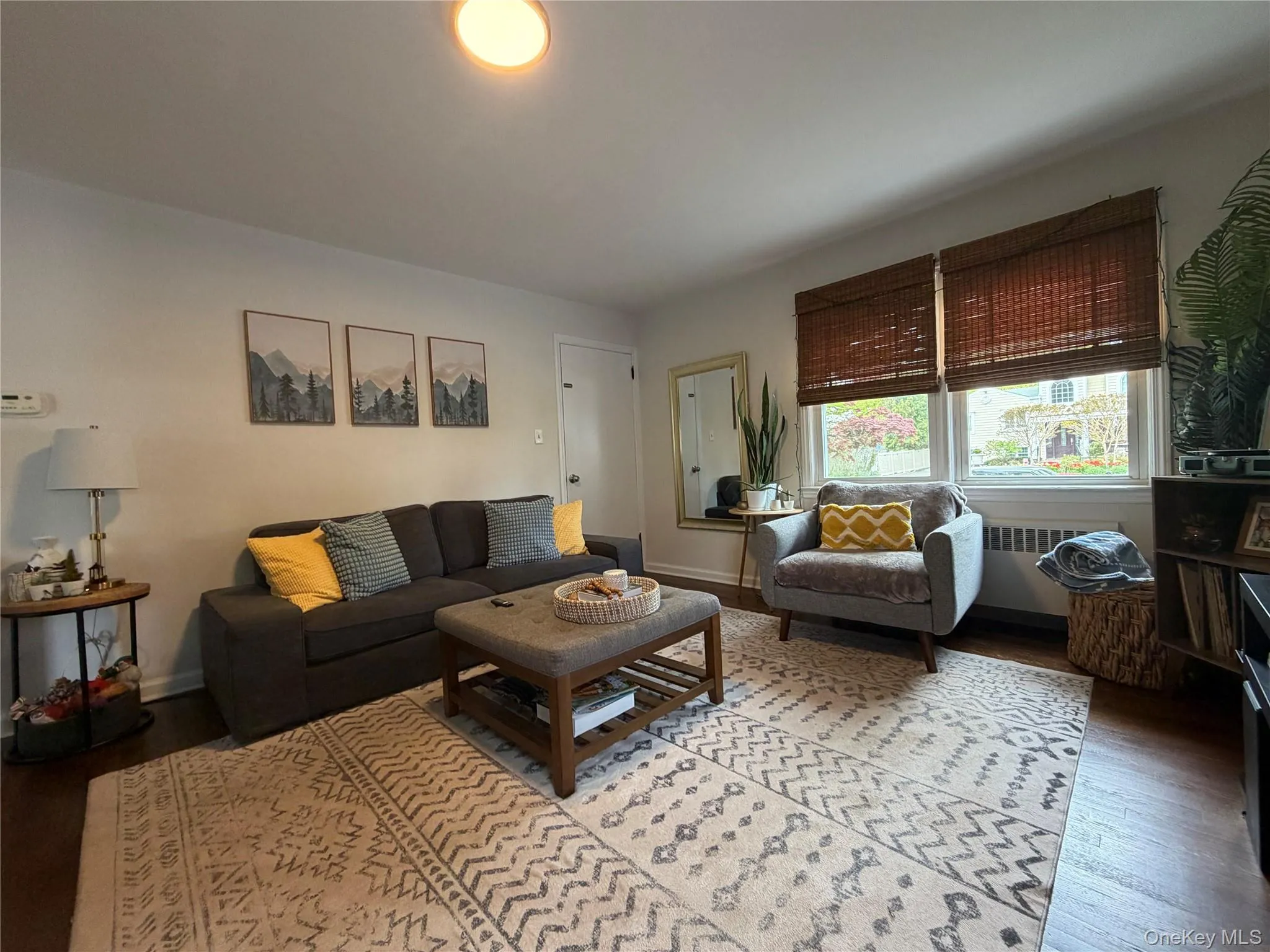 135 Woolsey Avenue, Glen Cove, NY, 2 Bedrooms Bedrooms, 6 Rooms Rooms,1 BathroomBathrooms,Residential Lease,For Rent,Woolsey,0,990146 135 Woolsey Avenue, Glen Cove, NY, 2 Bedrooms Bedrooms, 6 Rooms Rooms,1 BathroomBathrooms,Residential Lease,For Rent,Woolsey,0,990146