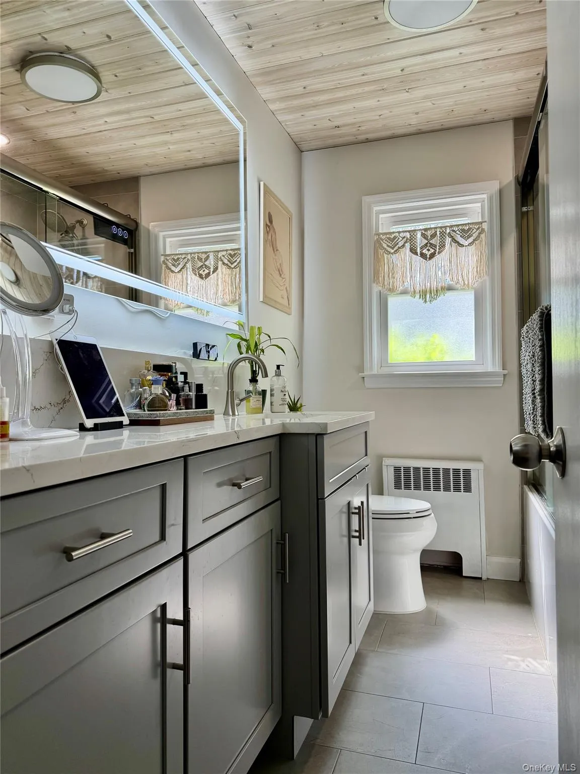 135 Woolsey Avenue, Glen Cove, NY, 2 Bedrooms Bedrooms, 6 Rooms Rooms,1 BathroomBathrooms,Residential Lease,For Rent,Woolsey,0,990146 135 Woolsey Avenue, Glen Cove, NY, 2 Bedrooms Bedrooms, 6 Rooms Rooms,1 BathroomBathrooms,Residential Lease,For Rent,Woolsey,0,990146