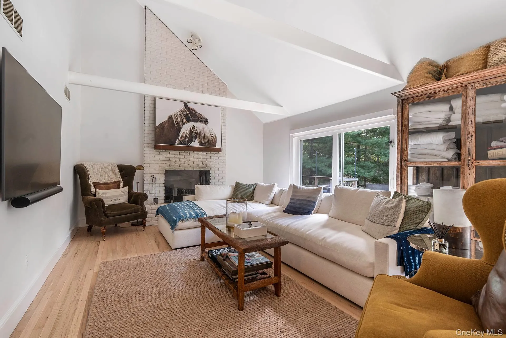 34 Harbor Boulevard, East Hampton, NY, 3 Bedrooms Bedrooms, 7 Rooms Rooms,2 BathroomsBathrooms,Residential,For Rent,Harbor,0,990148 34 Harbor Boulevard, East Hampton, NY, 3 Bedrooms Bedrooms, 7 Rooms Rooms,2 BathroomsBathrooms,Residential,For Rent,Harbor,0,990148