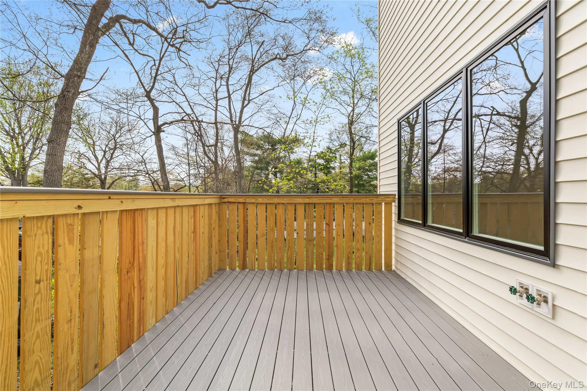 Deck Deck