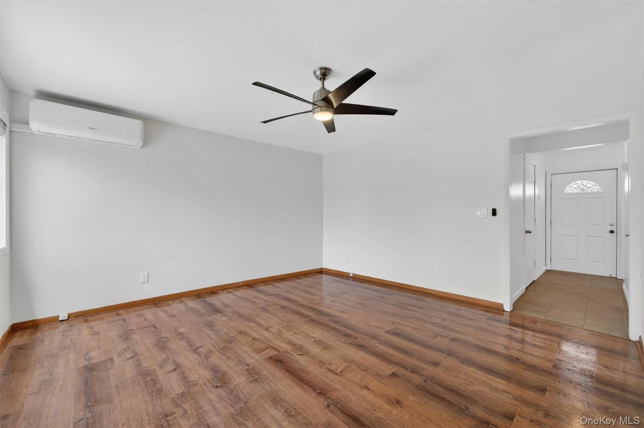 6 Charlotte Mews, Wallkill, NY, 3 Bedrooms Bedrooms, 8 Rooms Rooms,2 BathroomsBathrooms,Residential,For Rent,Charlotte,0,990169 6 Charlotte Mews, Wallkill, NY, 3 Bedrooms Bedrooms, 8 Rooms Rooms,2 BathroomsBathrooms,Residential,For Rent,Charlotte,0,990169