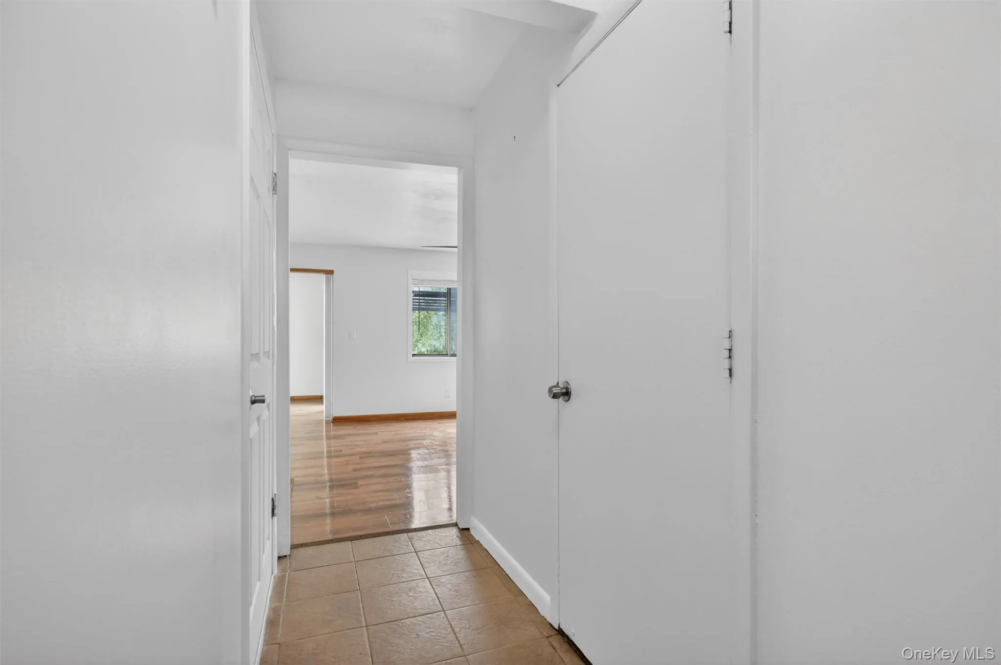 6 Charlotte Mews, Wallkill, NY, 3 Bedrooms Bedrooms, 8 Rooms Rooms,2 BathroomsBathrooms,Residential,For Rent,Charlotte,0,990169 6 Charlotte Mews, Wallkill, NY, 3 Bedrooms Bedrooms, 8 Rooms Rooms,2 BathroomsBathrooms,Residential,For Rent,Charlotte,0,990169