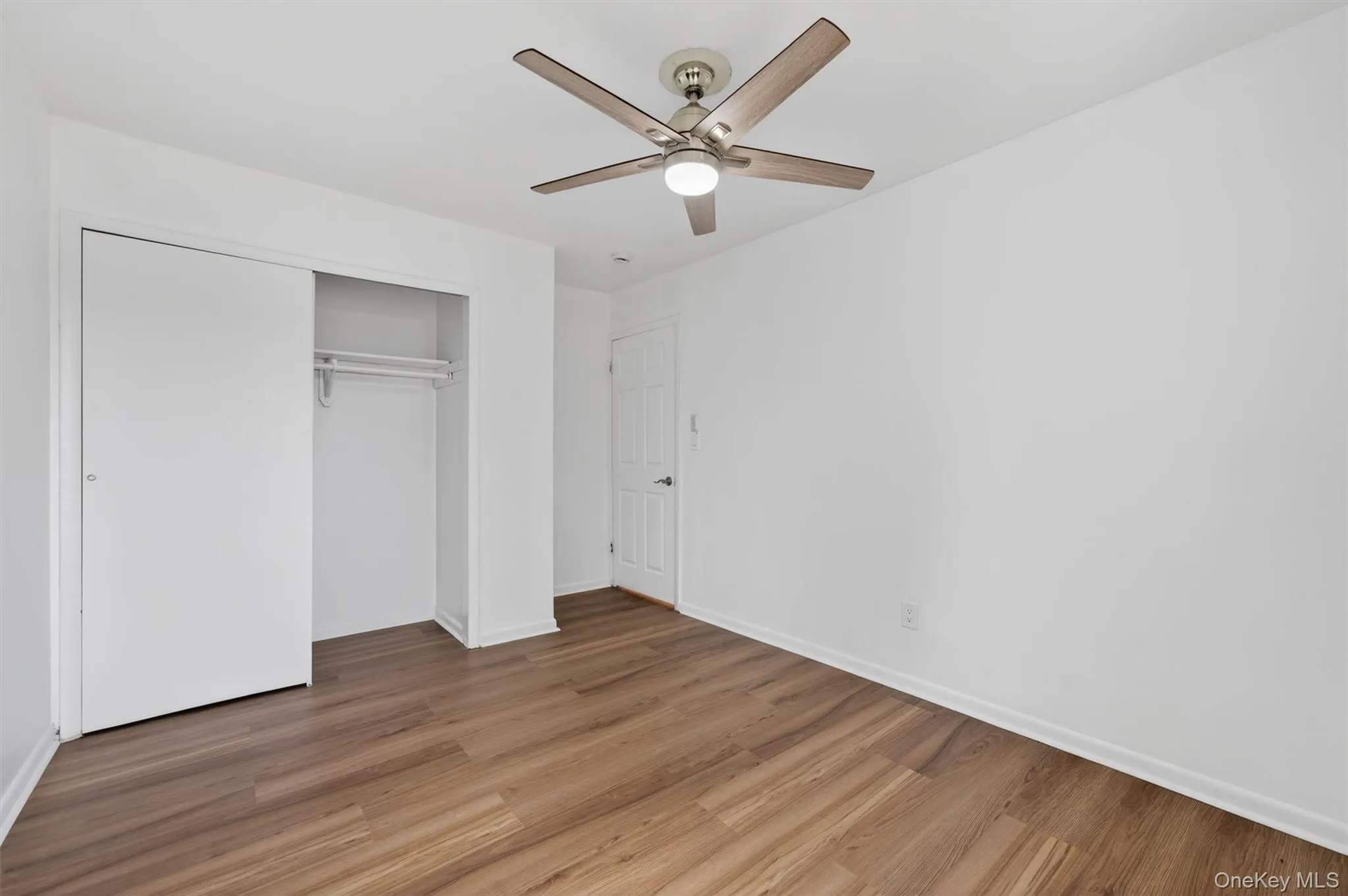 6 Charlotte Mews, Wallkill, NY, 3 Bedrooms Bedrooms, 8 Rooms Rooms,2 BathroomsBathrooms,Residential,For Rent,Charlotte,0,990169 6 Charlotte Mews, Wallkill, NY, 3 Bedrooms Bedrooms, 8 Rooms Rooms,2 BathroomsBathrooms,Residential,For Rent,Charlotte,0,990169