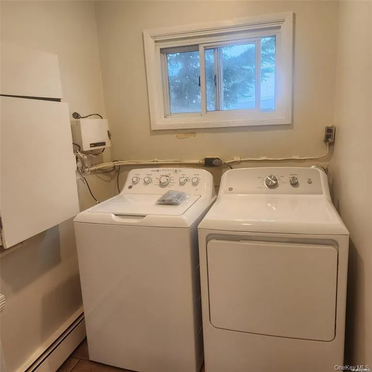 30 Montgomery Avenue, Hempstead, NY, 4 Bedrooms Bedrooms, 6 Rooms Rooms,2 BathroomsBathrooms,Residential Lease,For Rent,Montgomery,0,990170 30 Montgomery Avenue, Hempstead, NY, 4 Bedrooms Bedrooms, 6 Rooms Rooms,2 BathroomsBathrooms,Residential Lease,For Rent,Montgomery,0,990170