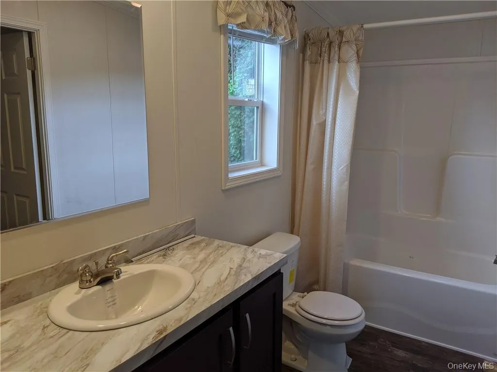 16 SHORE Lane, Mamakating, NY, 3 Bedrooms Bedrooms, 7 Rooms Rooms,2 BathroomsBathrooms,Residential,For Rent,SHORE,0,990175 16 SHORE Lane, Mamakating, NY, 3 Bedrooms Bedrooms, 7 Rooms Rooms,2 BathroomsBathrooms,Residential,For Rent,SHORE,0,990175