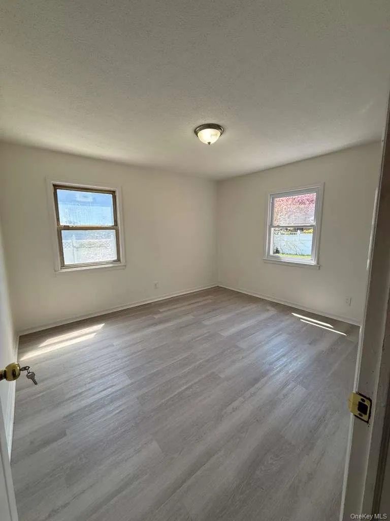 120-54 194th Street, New York, NY, 3 Bedrooms Bedrooms, 5 Rooms Rooms,1 BathroomBathrooms,Residential Lease,For Rent,194th,0,990181 120-54 194th Street, New York, NY, 3 Bedrooms Bedrooms, 5 Rooms Rooms,1 BathroomBathrooms,Residential Lease,For Rent,194th,0,990181