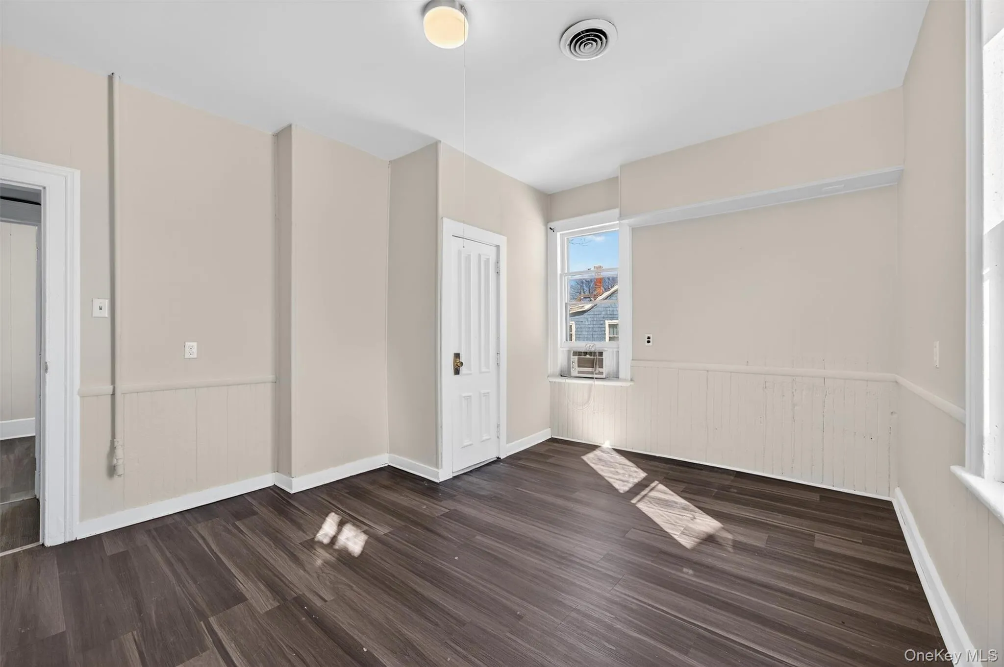 82 Jersey Avenue, Port Jervis, NY, 4 Bedrooms Bedrooms, 9 Rooms Rooms,2 BathroomsBathrooms,Residential Lease,For Rent,Jersey,0,990193 82 Jersey Avenue, Port Jervis, NY, 4 Bedrooms Bedrooms, 9 Rooms Rooms,2 BathroomsBathrooms,Residential Lease,For Rent,Jersey,0,990193