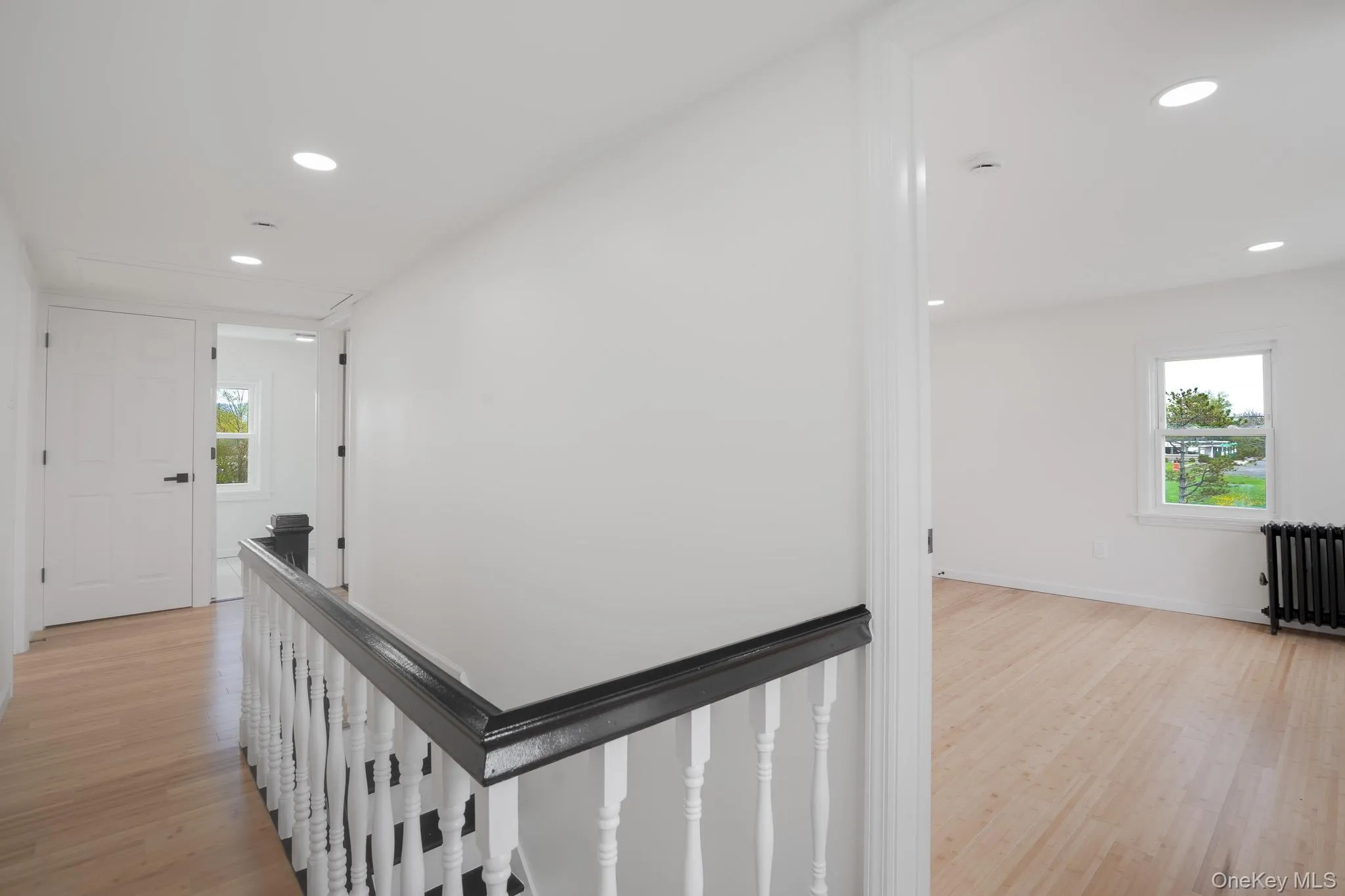 Hallway leading to the bedrooms. Hallway leading to the bedrooms.