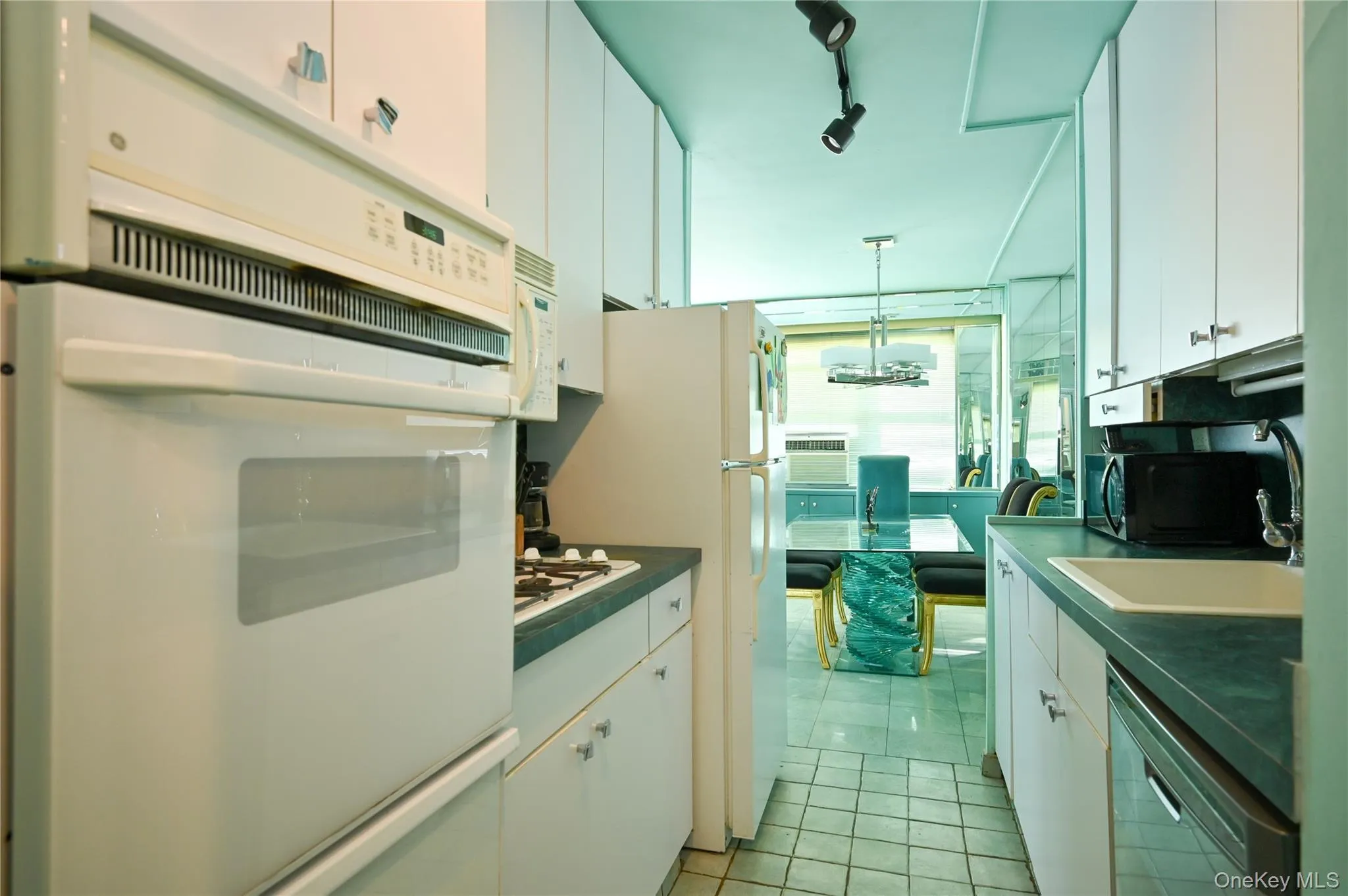 61-20 Grand Central Parkway, New York, NY, 2 Bedrooms Bedrooms, 5 Rooms Rooms,2 BathroomsBathrooms,Residential,For Rent,Grand Central,0,990198 61-20 Grand Central Parkway, New York, NY, 2 Bedrooms Bedrooms, 5 Rooms Rooms,2 BathroomsBathrooms,Residential,For Rent,Grand Central,0,990198