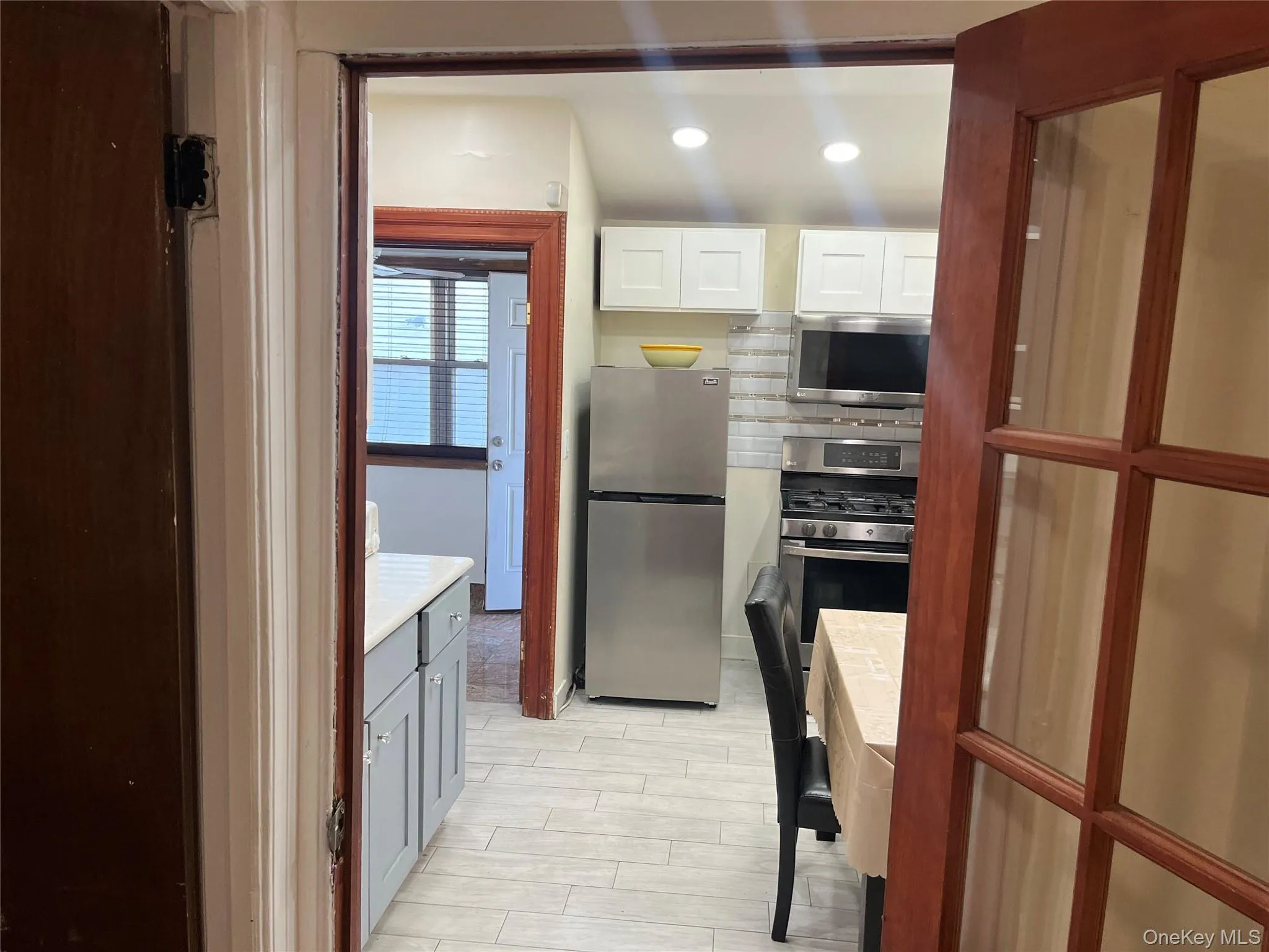 91-05 107th Avenue, New York, NY, 1 Bedroom Bedrooms, 6 Rooms Rooms,1 BathroomBathrooms,Residential Lease,For Rent,107th,0,990203 91-05 107th Avenue, New York, NY, 1 Bedroom Bedrooms, 6 Rooms Rooms,1 BathroomBathrooms,Residential Lease,For Rent,107th,0,990203