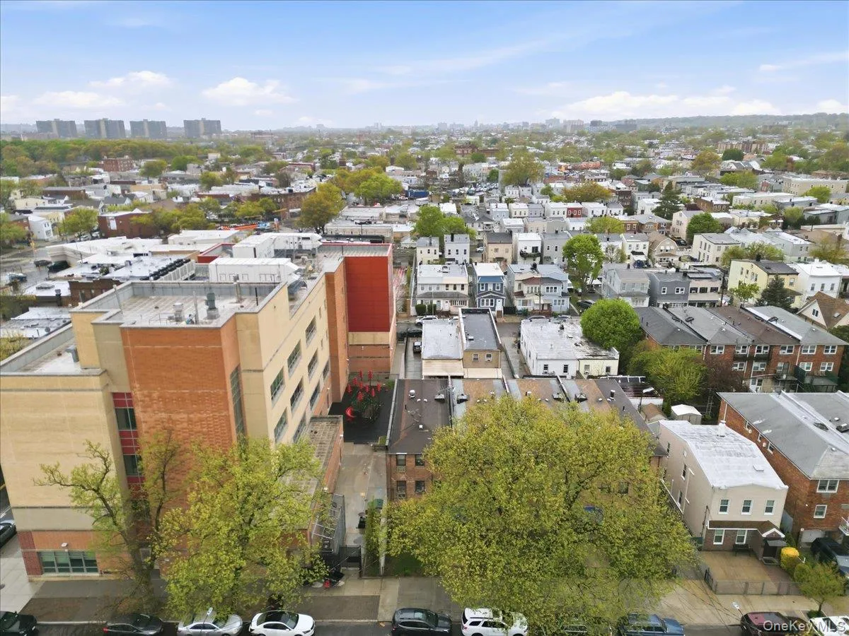 9748 91st Street, New York, NY, 2 Bedrooms Bedrooms, 6 Rooms Rooms,2 BathroomsBathrooms,Residential,For Rent,91st,0,990206 9748 91st Street, New York, NY, 2 Bedrooms Bedrooms, 6 Rooms Rooms,2 BathroomsBathrooms,Residential,For Rent,91st,0,990206