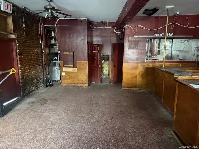 2476 Arthur Avenue, New York, NY, ,Commercial Lease,For Rent,Arthur,0,990209 2476 Arthur Avenue, New York, NY, ,Commercial Lease,For Rent,Arthur,0,990209