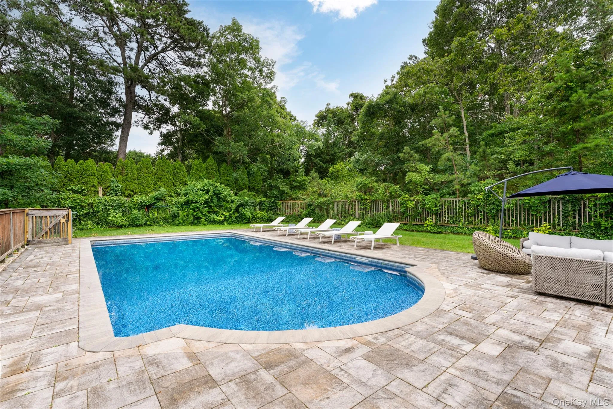 36 Charla Drive, Southampton, NY, 6 Bedrooms Bedrooms, 15 Rooms Rooms,6 BathroomsBathrooms,Residential,For Rent,Charla,0,990217 36 Charla Drive, Southampton, NY, 6 Bedrooms Bedrooms, 15 Rooms Rooms,6 BathroomsBathrooms,Residential,For Rent,Charla,0,990217