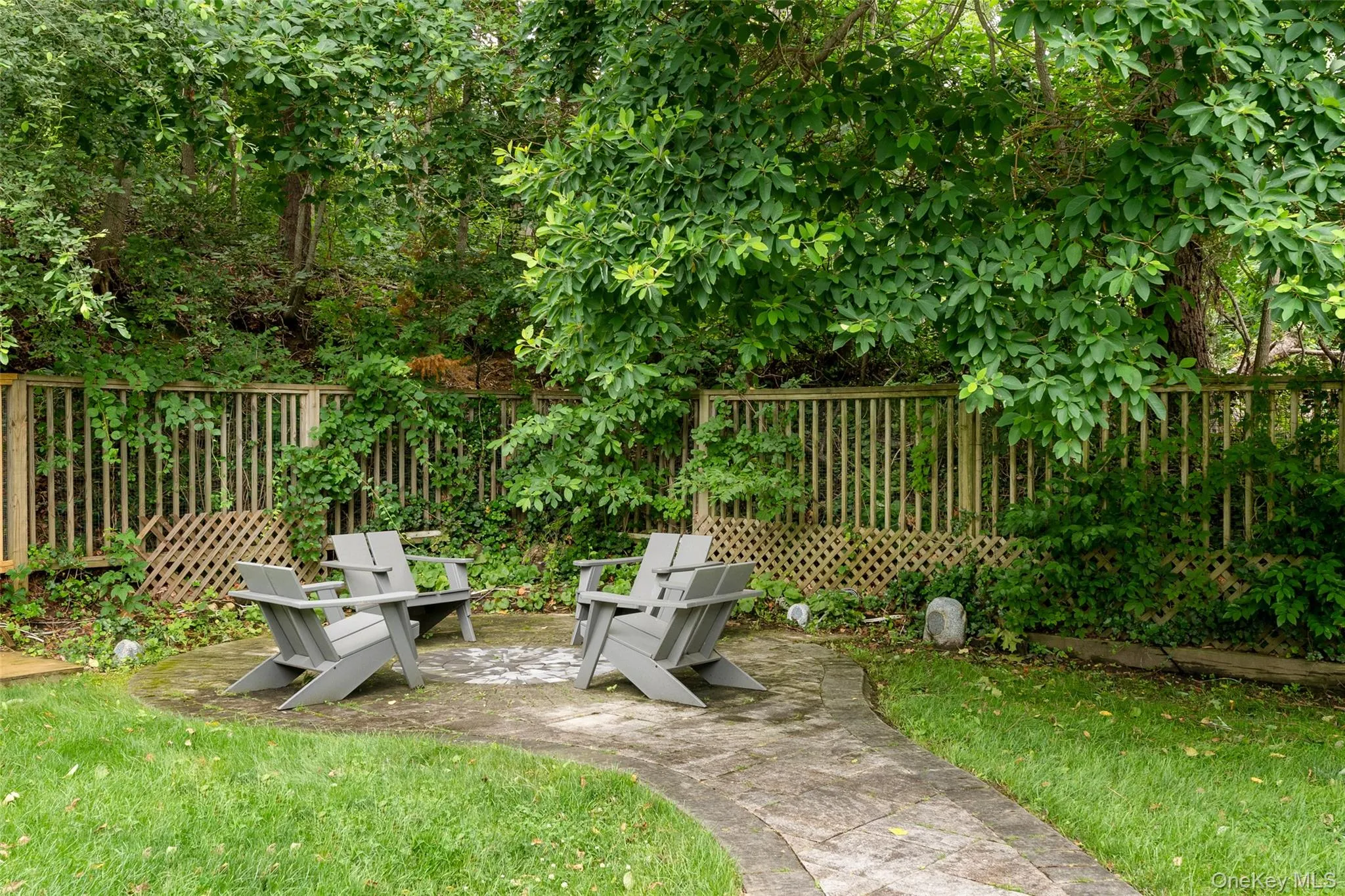 36 Charla Drive, Southampton, NY, 6 Bedrooms Bedrooms, 15 Rooms Rooms,6 BathroomsBathrooms,Residential,For Rent,Charla,0,990217 36 Charla Drive, Southampton, NY, 6 Bedrooms Bedrooms, 15 Rooms Rooms,6 BathroomsBathrooms,Residential,For Rent,Charla,0,990217