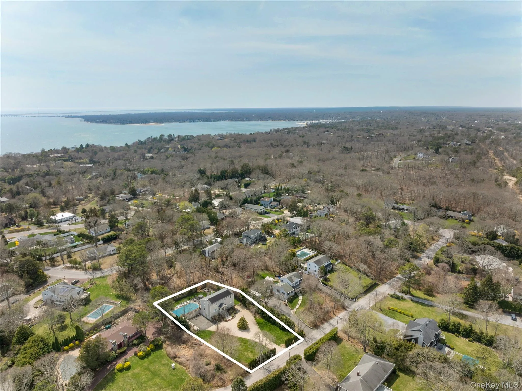 36 Charla Drive, Southampton, NY, 6 Bedrooms Bedrooms, 15 Rooms Rooms,6 BathroomsBathrooms,Residential Sale,For Rent,Charla,0,990217 36 Charla Drive, Southampton, NY, 6 Bedrooms Bedrooms, 15 Rooms Rooms,6 BathroomsBathrooms,Residential Sale,For Rent,Charla,0,990217