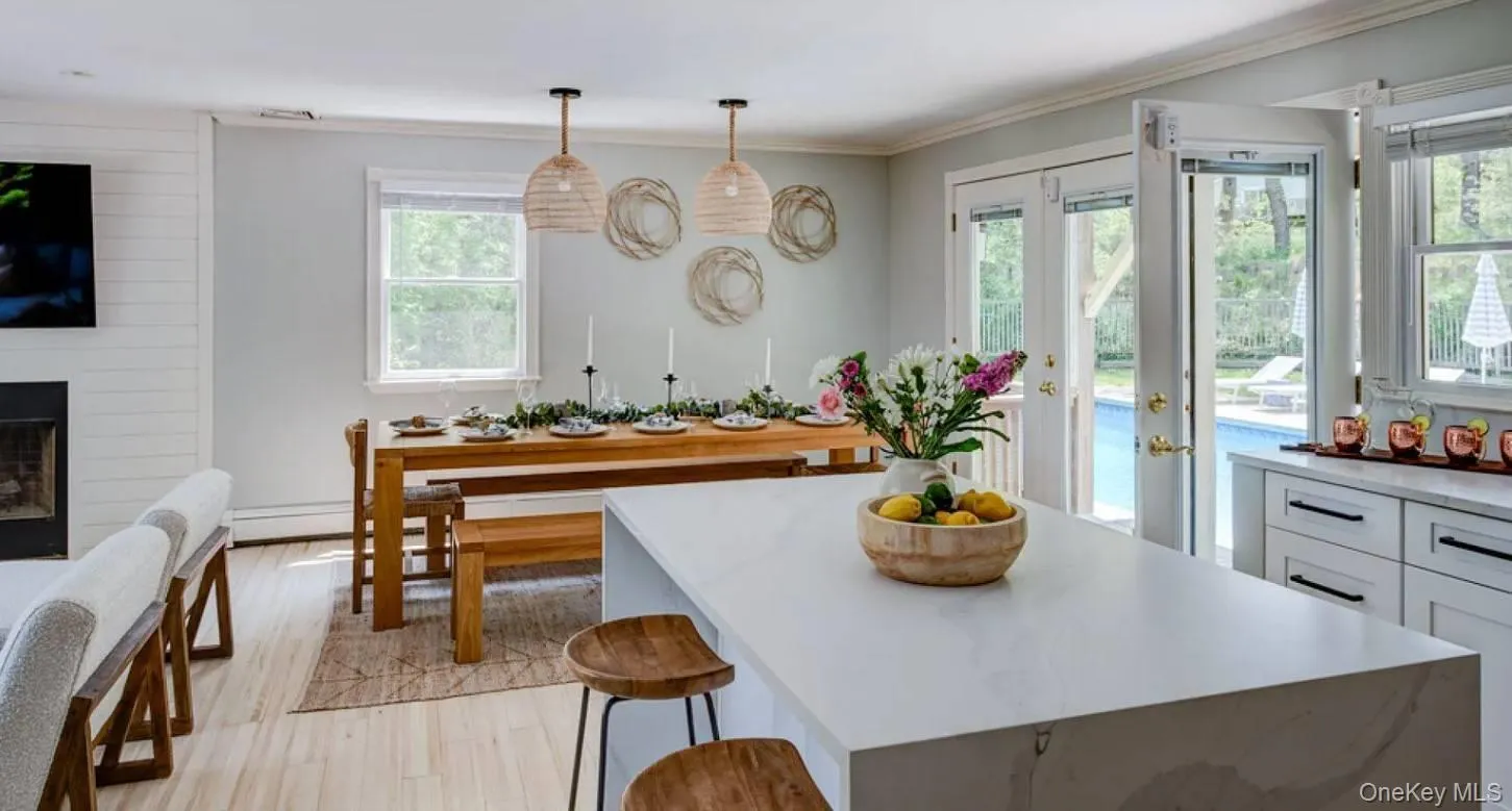 36 Charla Drive, Southampton, NY, 6 Bedrooms Bedrooms, 15 Rooms Rooms,6 BathroomsBathrooms,Residential,For Rent,Charla,0,990217 36 Charla Drive, Southampton, NY, 6 Bedrooms Bedrooms, 15 Rooms Rooms,6 BathroomsBathrooms,Residential,For Rent,Charla,0,990217