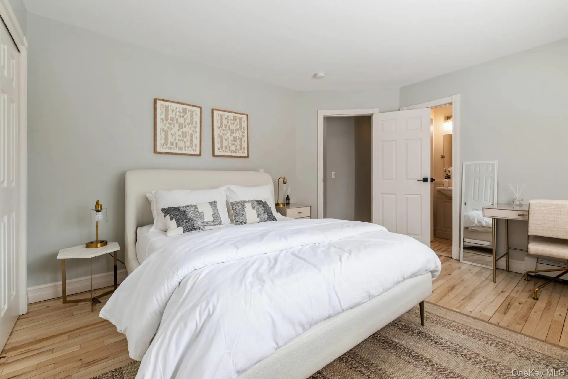 36 Charla Drive, Southampton, NY, 6 Bedrooms Bedrooms, 15 Rooms Rooms,6 BathroomsBathrooms,Residential,For Rent,Charla,0,990217 36 Charla Drive, Southampton, NY, 6 Bedrooms Bedrooms, 15 Rooms Rooms,6 BathroomsBathrooms,Residential,For Rent,Charla,0,990217