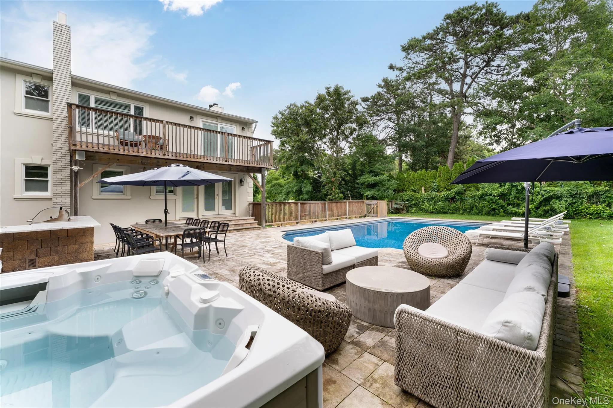 36 Charla Drive, Southampton, NY, 6 Bedrooms Bedrooms, 15 Rooms Rooms,6 BathroomsBathrooms,Residential,For Rent,Charla,0,990217 36 Charla Drive, Southampton, NY, 6 Bedrooms Bedrooms, 15 Rooms Rooms,6 BathroomsBathrooms,Residential,For Rent,Charla,0,990217