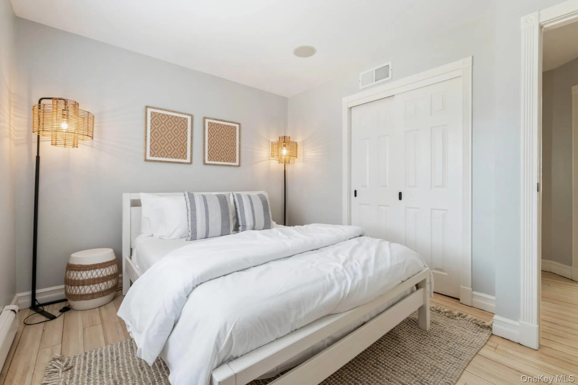 36 Charla Drive, Southampton, NY, 6 Bedrooms Bedrooms, 15 Rooms Rooms,6 BathroomsBathrooms,Residential,For Rent,Charla,0,990217 36 Charla Drive, Southampton, NY, 6 Bedrooms Bedrooms, 15 Rooms Rooms,6 BathroomsBathrooms,Residential,For Rent,Charla,0,990217