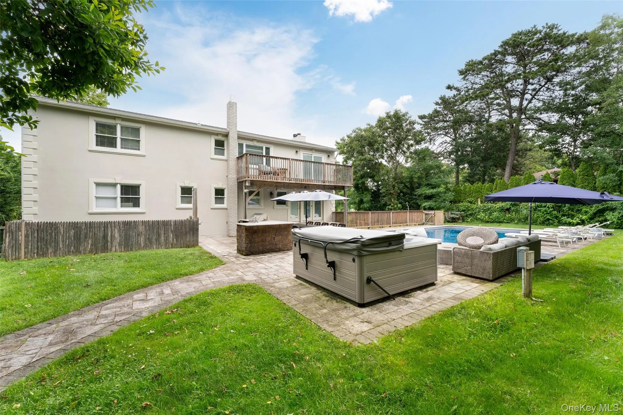 36 Charla Drive, Southampton, NY, 6 Bedrooms Bedrooms, 15 Rooms Rooms,6 BathroomsBathrooms,Residential,For Rent,Charla,0,990217 36 Charla Drive, Southampton, NY, 6 Bedrooms Bedrooms, 15 Rooms Rooms,6 BathroomsBathrooms,Residential,For Rent,Charla,0,990217