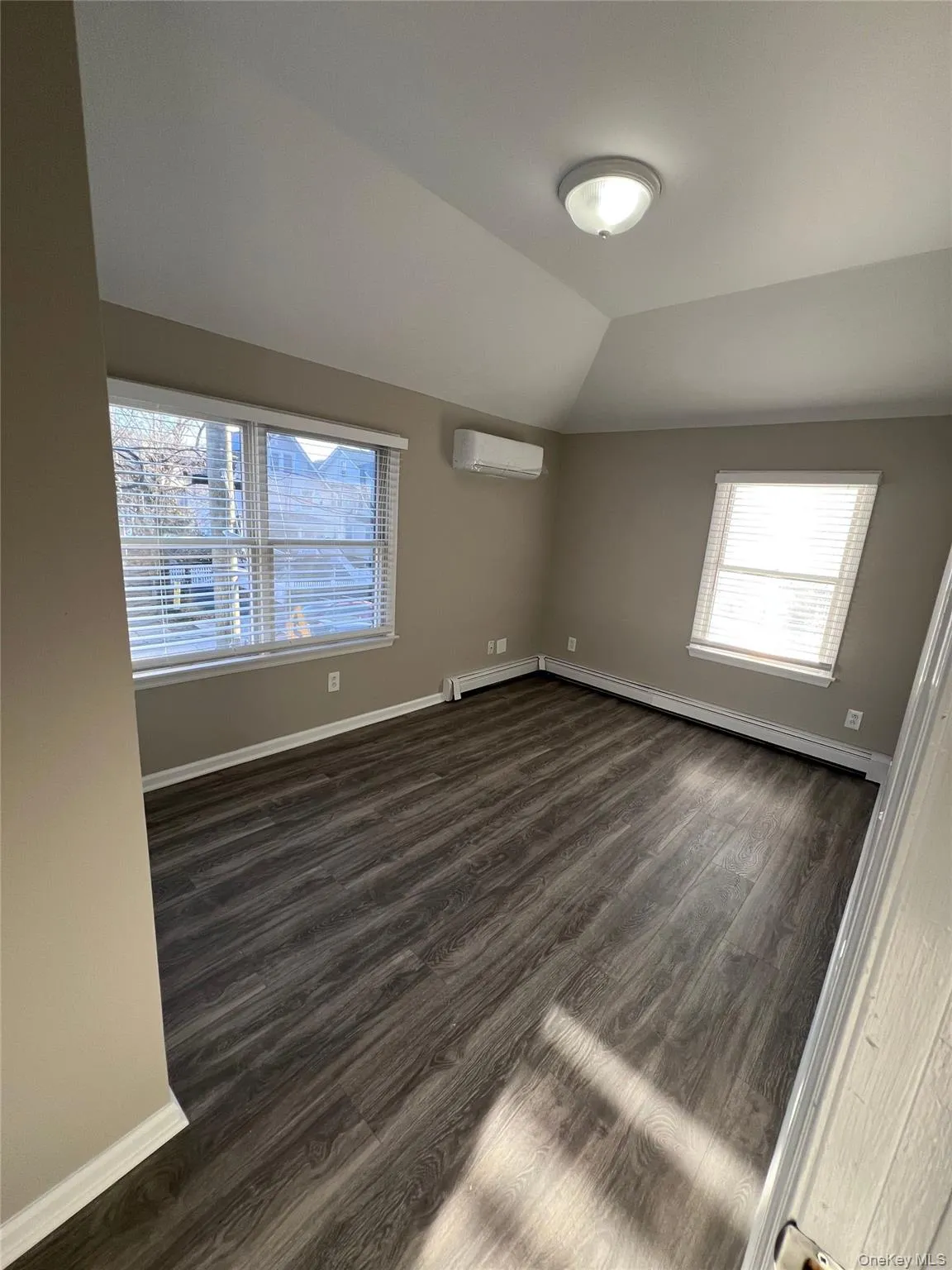 441 Manville Road, Mount Pleasant, NY, 2 Bedrooms Bedrooms, 4 Rooms Rooms,1 BathroomBathrooms,Residential Lease,For Rent,Manville,0,990232 441 Manville Road, Mount Pleasant, NY, 2 Bedrooms Bedrooms, 4 Rooms Rooms,1 BathroomBathrooms,Residential Lease,For Rent,Manville,0,990232