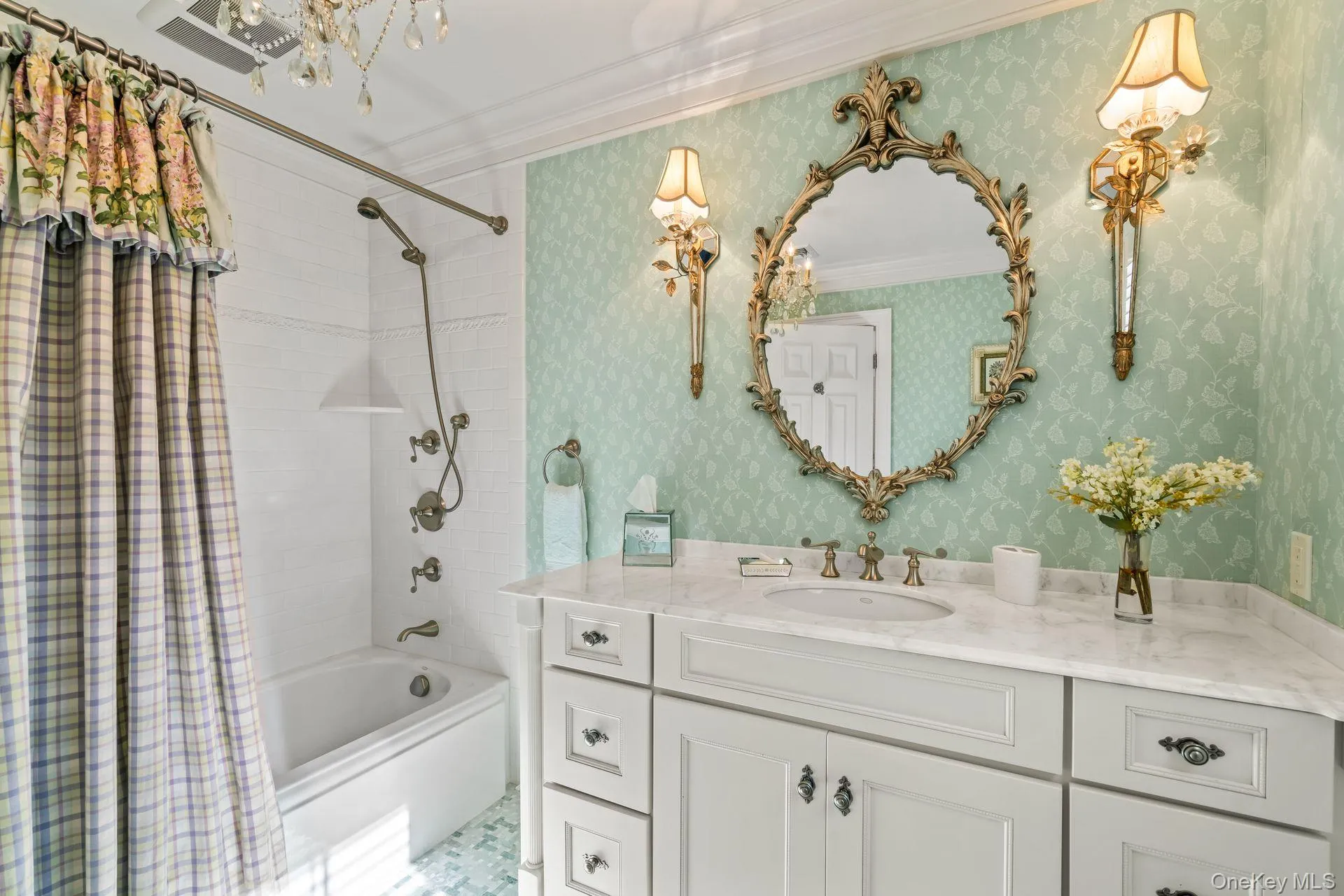 Ensuite Bath- Radiant Heat Ensuite Bath- Radiant Heat