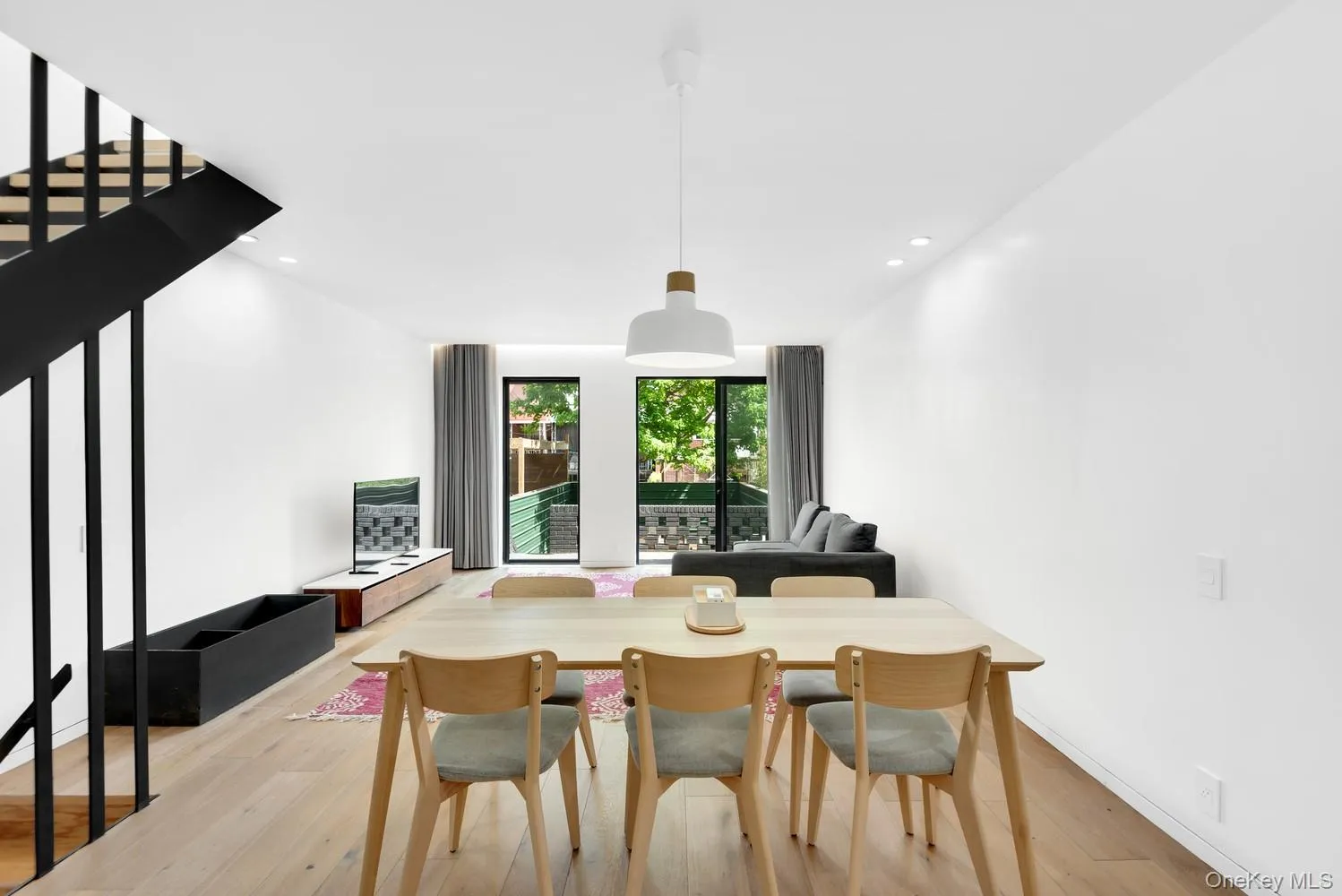 101 Remsen Avenue, New York, NY, 4 Bedrooms Bedrooms, 8 Rooms Rooms,2 BathroomsBathrooms,Residential Sale,For Rent,Remsen,0,990240 101 Remsen Avenue, New York, NY, 4 Bedrooms Bedrooms, 8 Rooms Rooms,2 BathroomsBathrooms,Residential Sale,For Rent,Remsen,0,990240