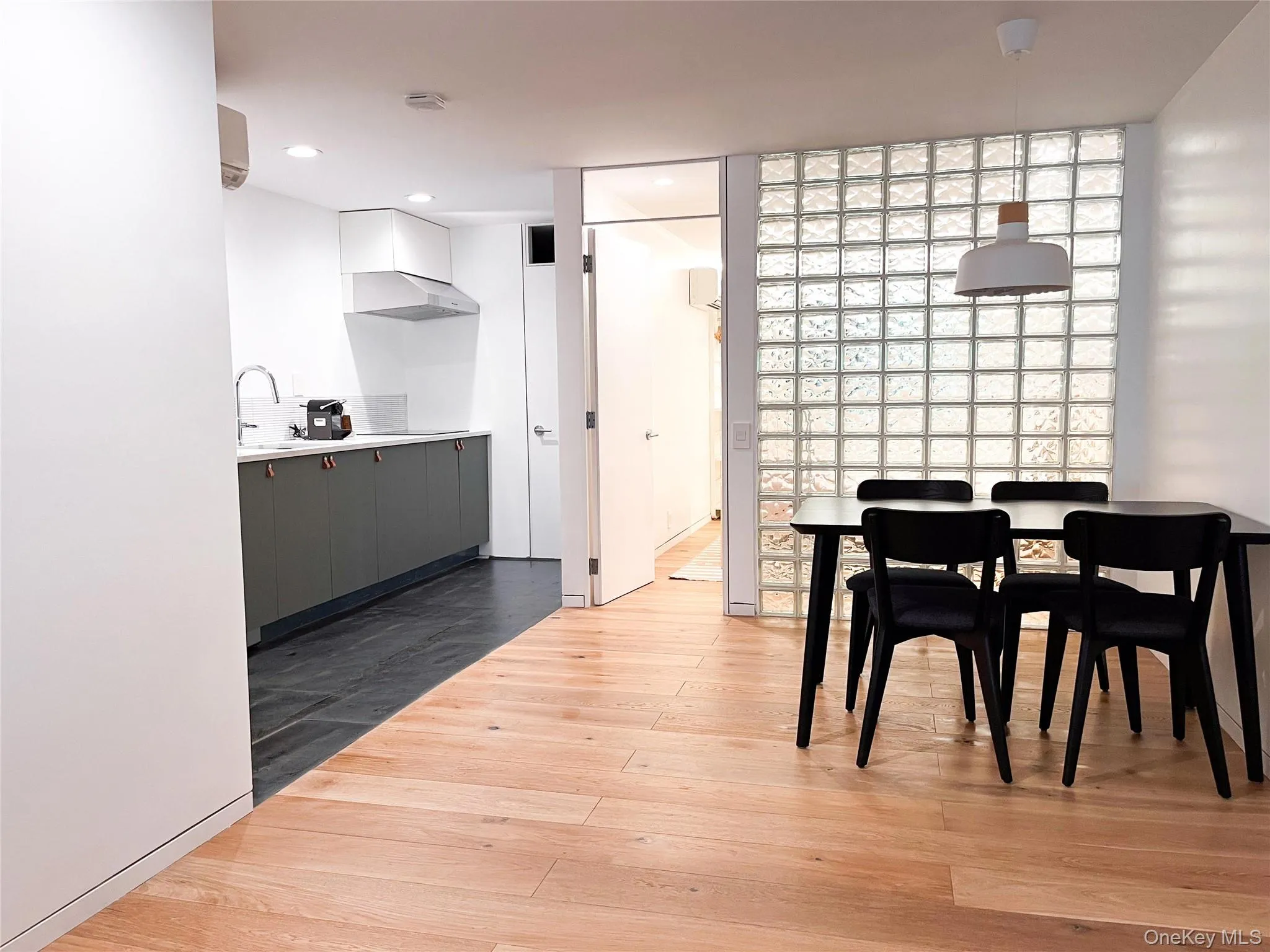 101 Remsen Avenue, New York, NY, 4 Bedrooms Bedrooms, 8 Rooms Rooms,2 BathroomsBathrooms,Residential Sale,For Rent,Remsen,0,990240 101 Remsen Avenue, New York, NY, 4 Bedrooms Bedrooms, 8 Rooms Rooms,2 BathroomsBathrooms,Residential Sale,For Rent,Remsen,0,990240