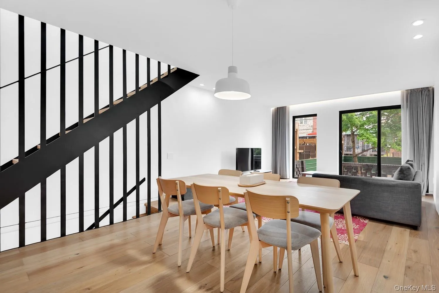 101 Remsen Avenue, New York, NY, 4 Bedrooms Bedrooms, 8 Rooms Rooms,2 BathroomsBathrooms,Residential Sale,For Rent,Remsen,0,990240 101 Remsen Avenue, New York, NY, 4 Bedrooms Bedrooms, 8 Rooms Rooms,2 BathroomsBathrooms,Residential Sale,For Rent,Remsen,0,990240