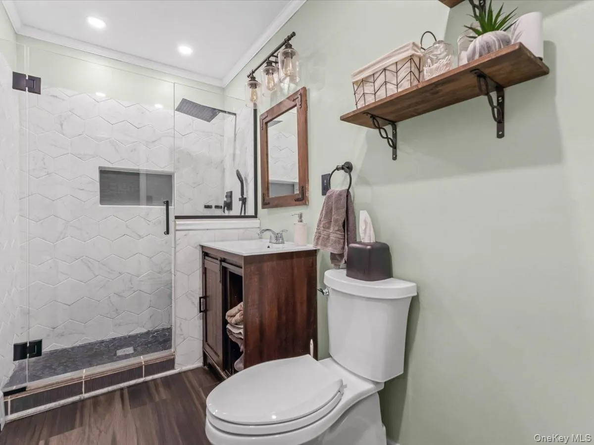 223 Locust Drive, Brookhaven, NY, 3 Bedrooms Bedrooms, 7 Rooms Rooms,1 BathroomBathrooms,Residential,For Rent,Locust,0,990249 223 Locust Drive, Brookhaven, NY, 3 Bedrooms Bedrooms, 7 Rooms Rooms,1 BathroomBathrooms,Residential,For Rent,Locust,0,990249
