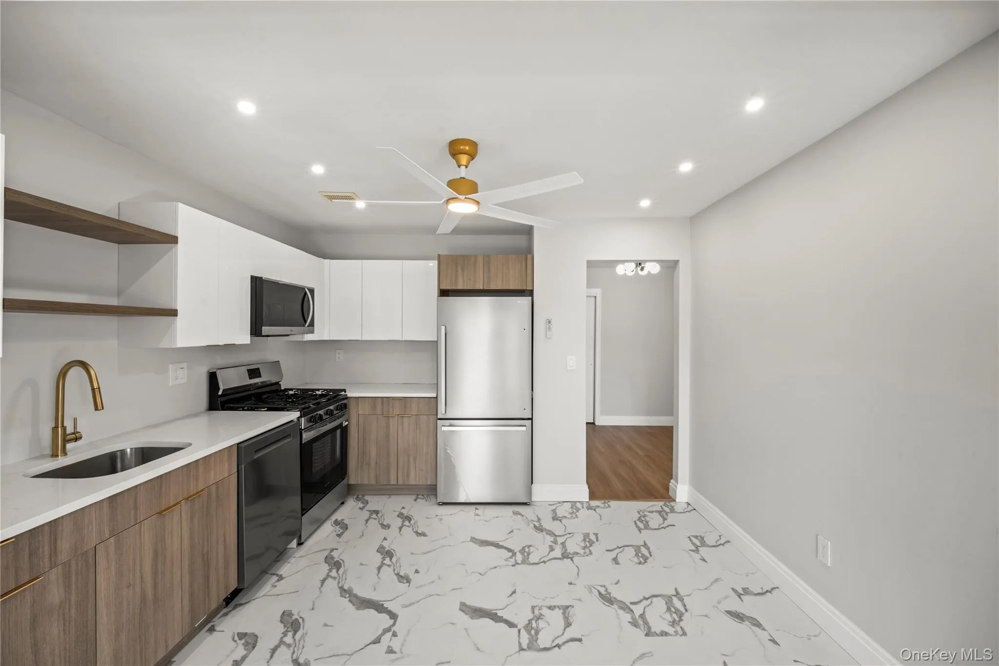 284 Country Club Lane, Haverstraw, NY, 2 Bedrooms Bedrooms, 5 Rooms Rooms,2 BathroomsBathrooms,Residential,For Rent,Country Club,0,990264 284 Country Club Lane, Haverstraw, NY, 2 Bedrooms Bedrooms, 5 Rooms Rooms,2 BathroomsBathrooms,Residential,For Rent,Country Club,0,990264