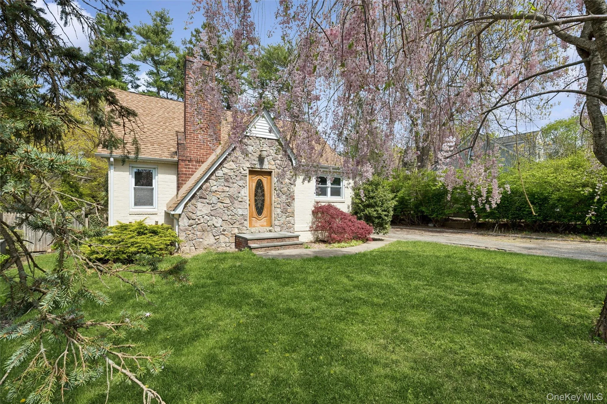 107 25th Street, Huntington, NY, 3 Bedrooms Bedrooms, 6 Rooms Rooms,1 BathroomBathrooms,Residential,For Rent,25th,0,KEY990266 107 25th Street, Huntington, NY, 3 Bedrooms Bedrooms, 6 Rooms Rooms,1 BathroomBathrooms,Residential,For Rent,25th,0,KEY990266