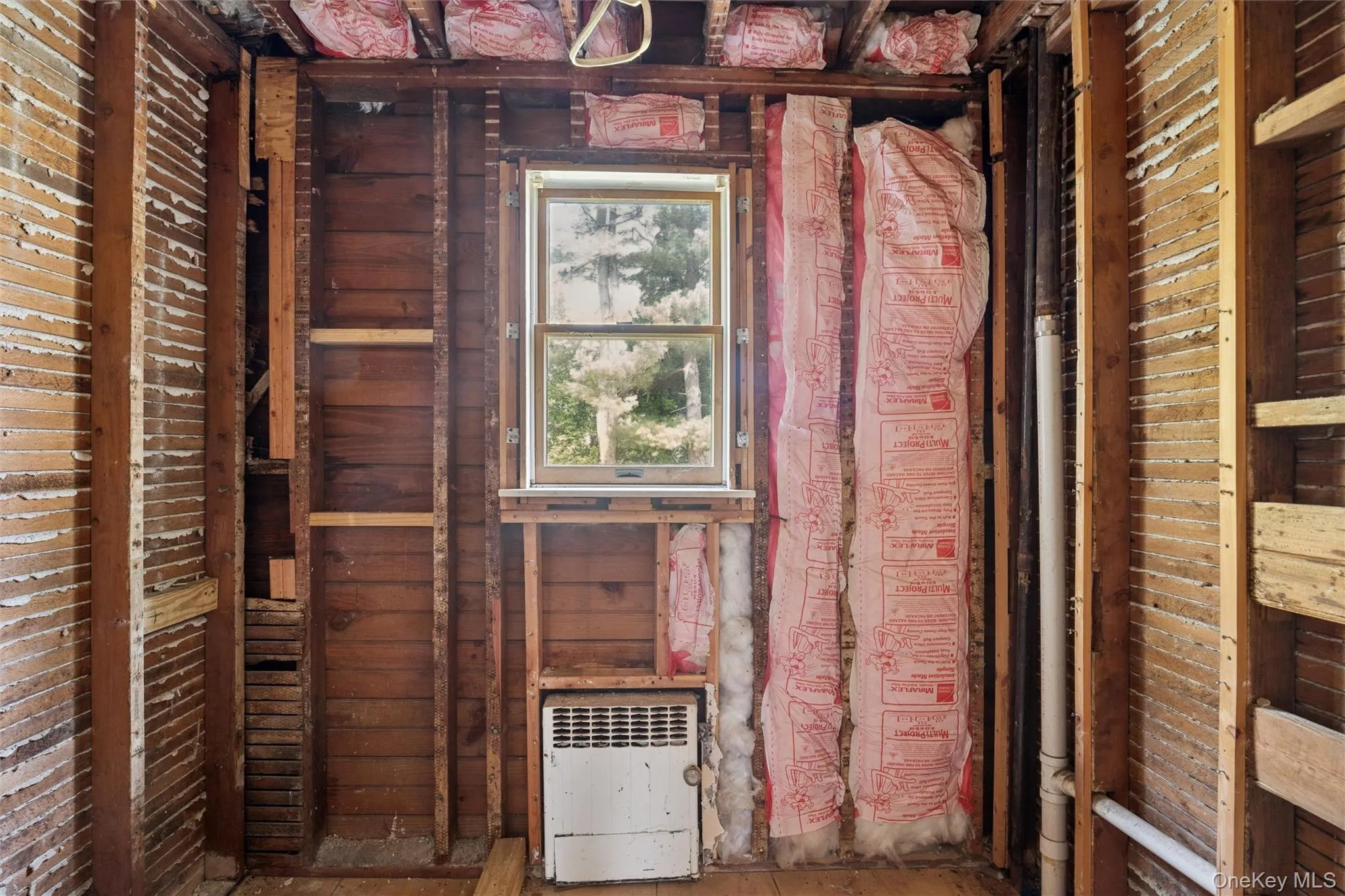 107 25th Street, Huntington, NY, 3 Bedrooms Bedrooms, 6 Rooms Rooms,1 BathroomBathrooms,Residential,For Rent,25th,0,KEY990266 107 25th Street, Huntington, NY, 3 Bedrooms Bedrooms, 6 Rooms Rooms,1 BathroomBathrooms,Residential,For Rent,25th,0,KEY990266