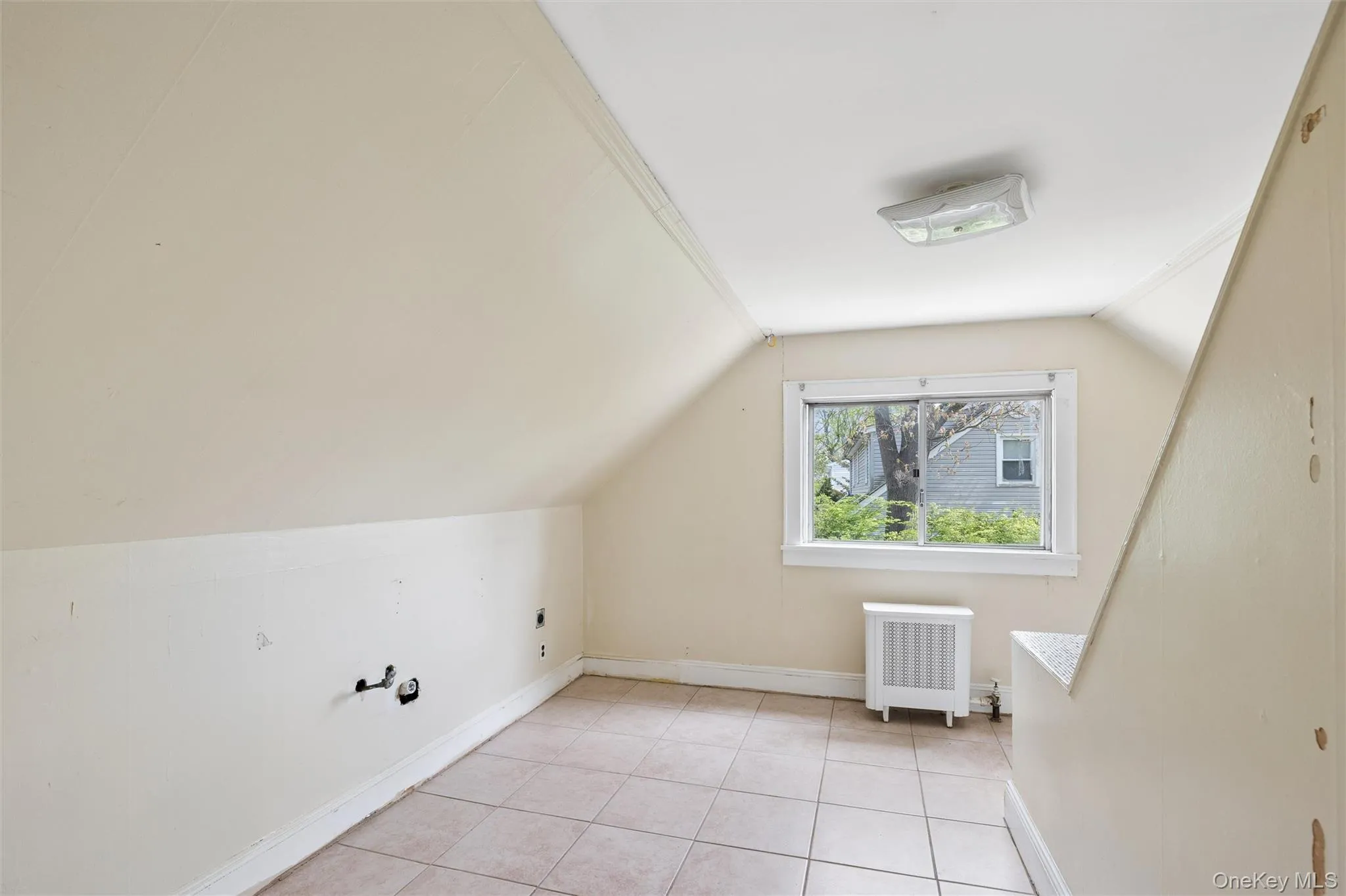 107 25th Street, Huntington, NY, 3 Bedrooms Bedrooms, 6 Rooms Rooms,1 BathroomBathrooms,Residential,For Rent,25th,0,KEY990266 107 25th Street, Huntington, NY, 3 Bedrooms Bedrooms, 6 Rooms Rooms,1 BathroomBathrooms,Residential,For Rent,25th,0,KEY990266