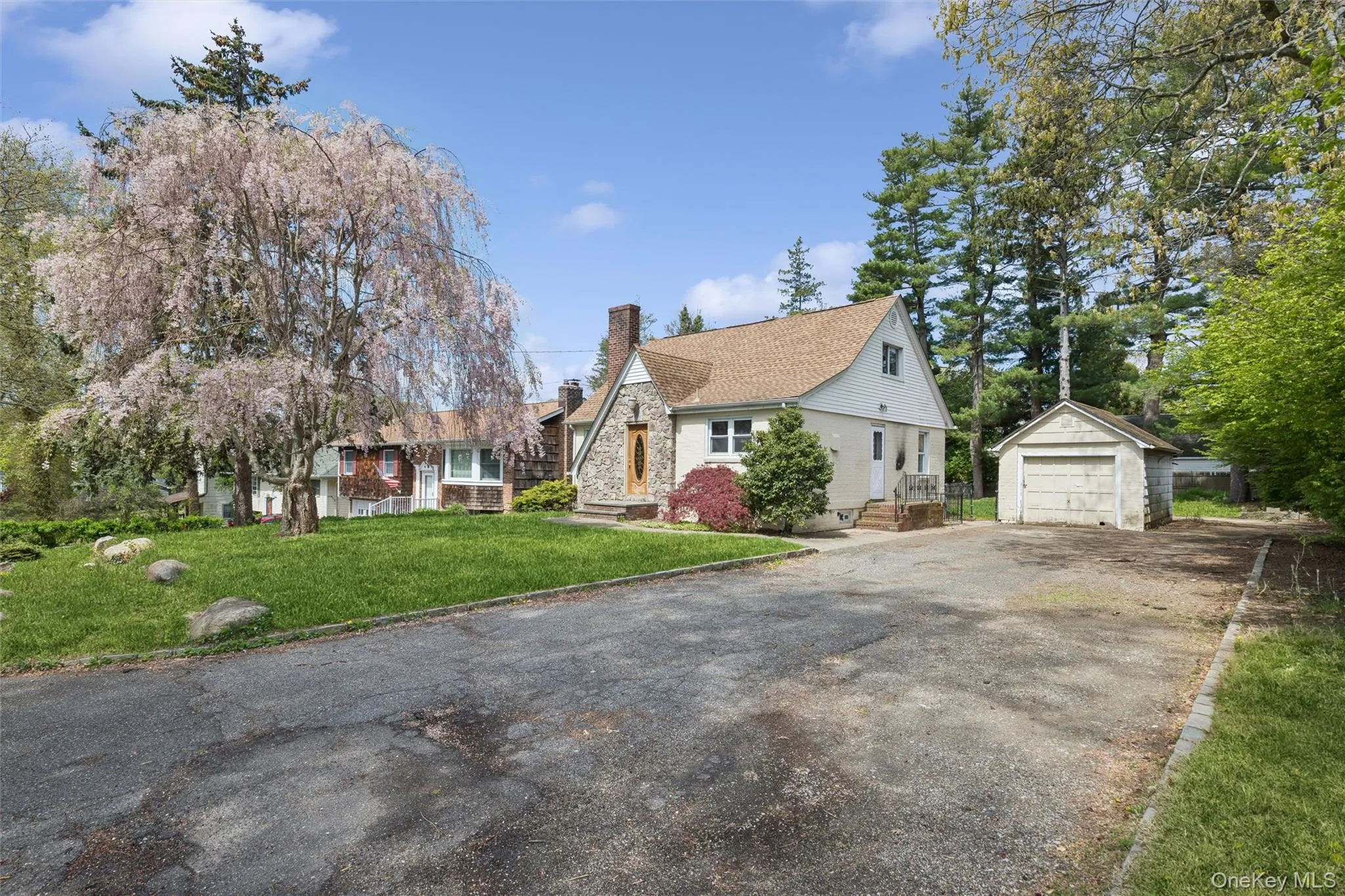 107 25th Street, Huntington, NY, 3 Bedrooms Bedrooms, 6 Rooms Rooms,1 BathroomBathrooms,Residential,For Rent,25th,0,KEY990266 107 25th Street, Huntington, NY, 3 Bedrooms Bedrooms, 6 Rooms Rooms,1 BathroomBathrooms,Residential,For Rent,25th,0,KEY990266
